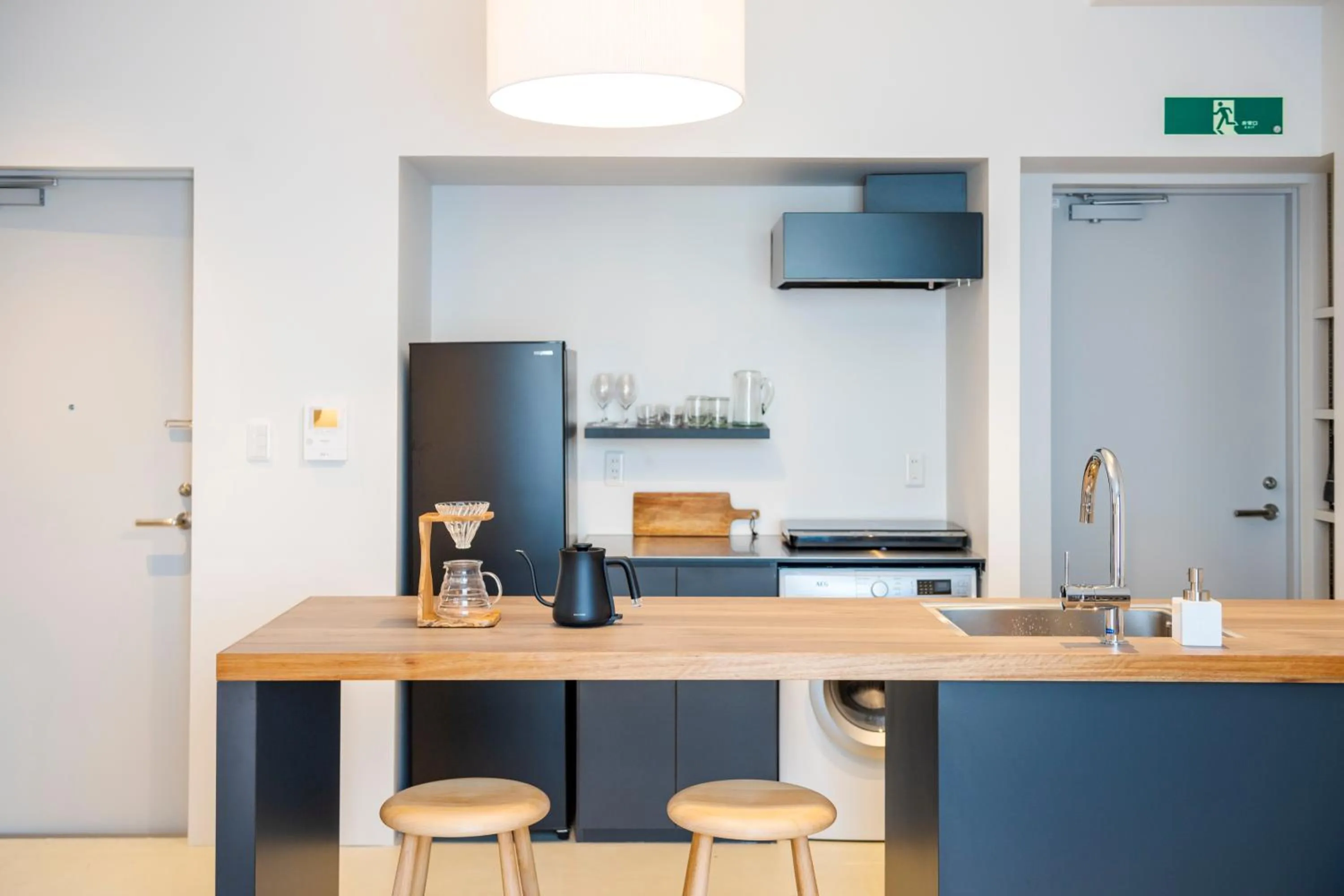 Coffee/tea facilities in HOTEL PETIT SUITE SOGENJI ISHIMON