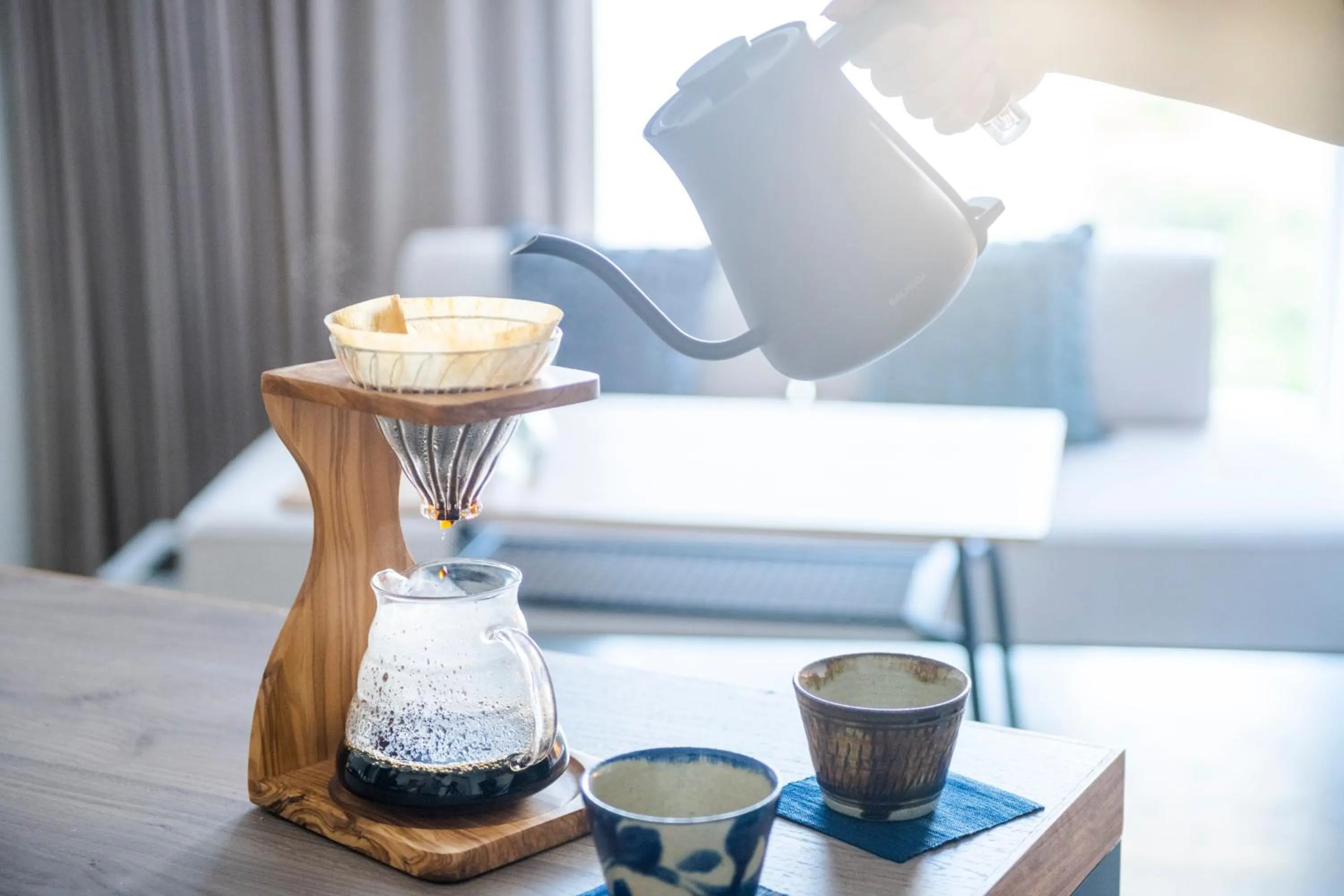 Coffee/tea facilities in HOTEL PETIT SUITE SOGENJI ISHIMON