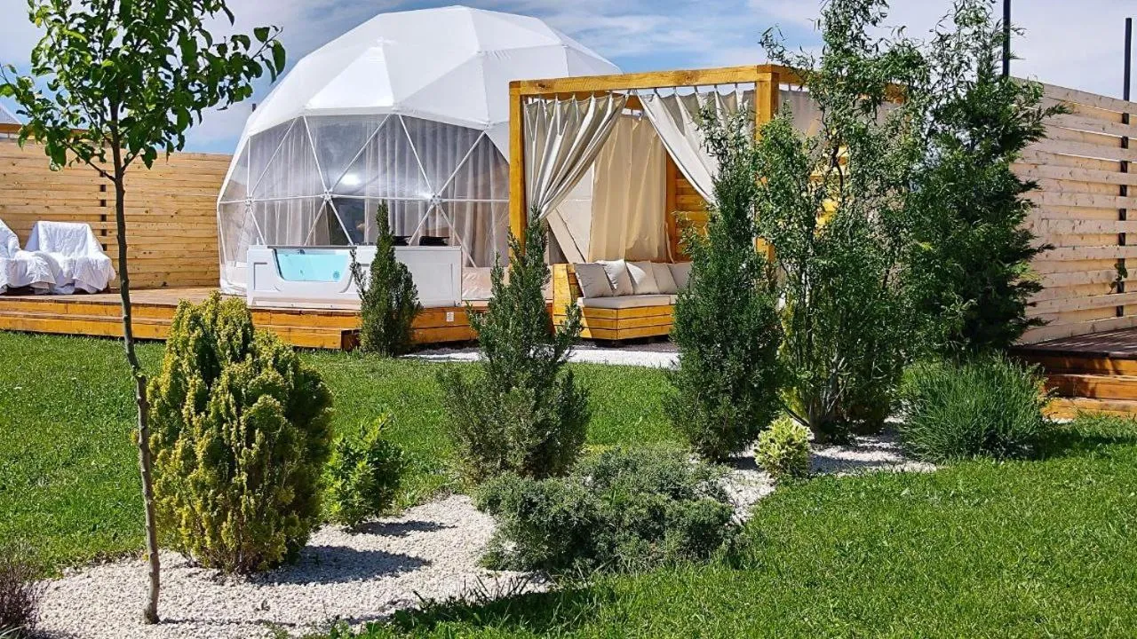 Patio, Garden in Jewelberry Glamping Hotel Tbilisi