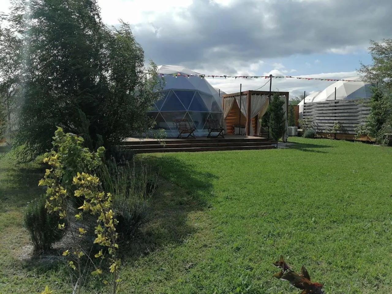 Garden in Jewelberry Glamping Hotel Tbilisi