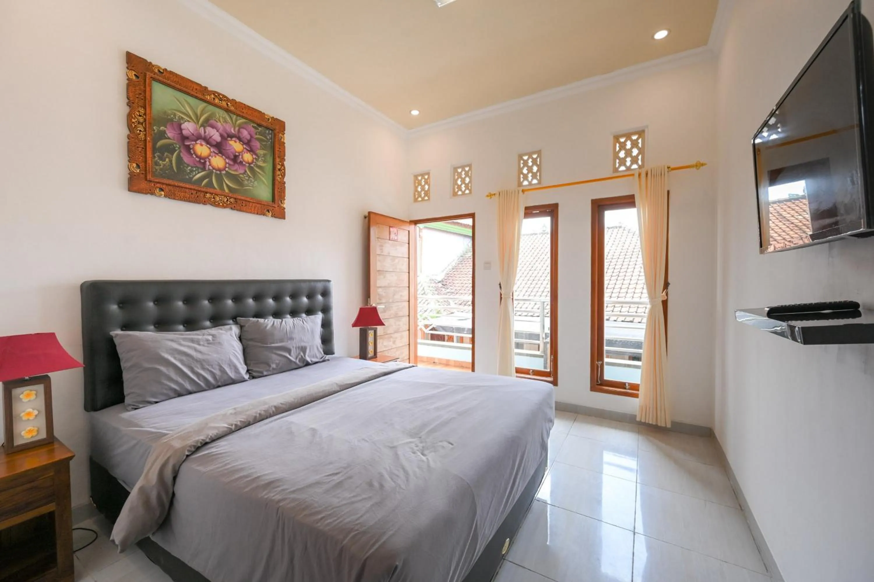 Bedroom, Bed in Ceria Guesthouse Seminyak Mitra RedDoorz