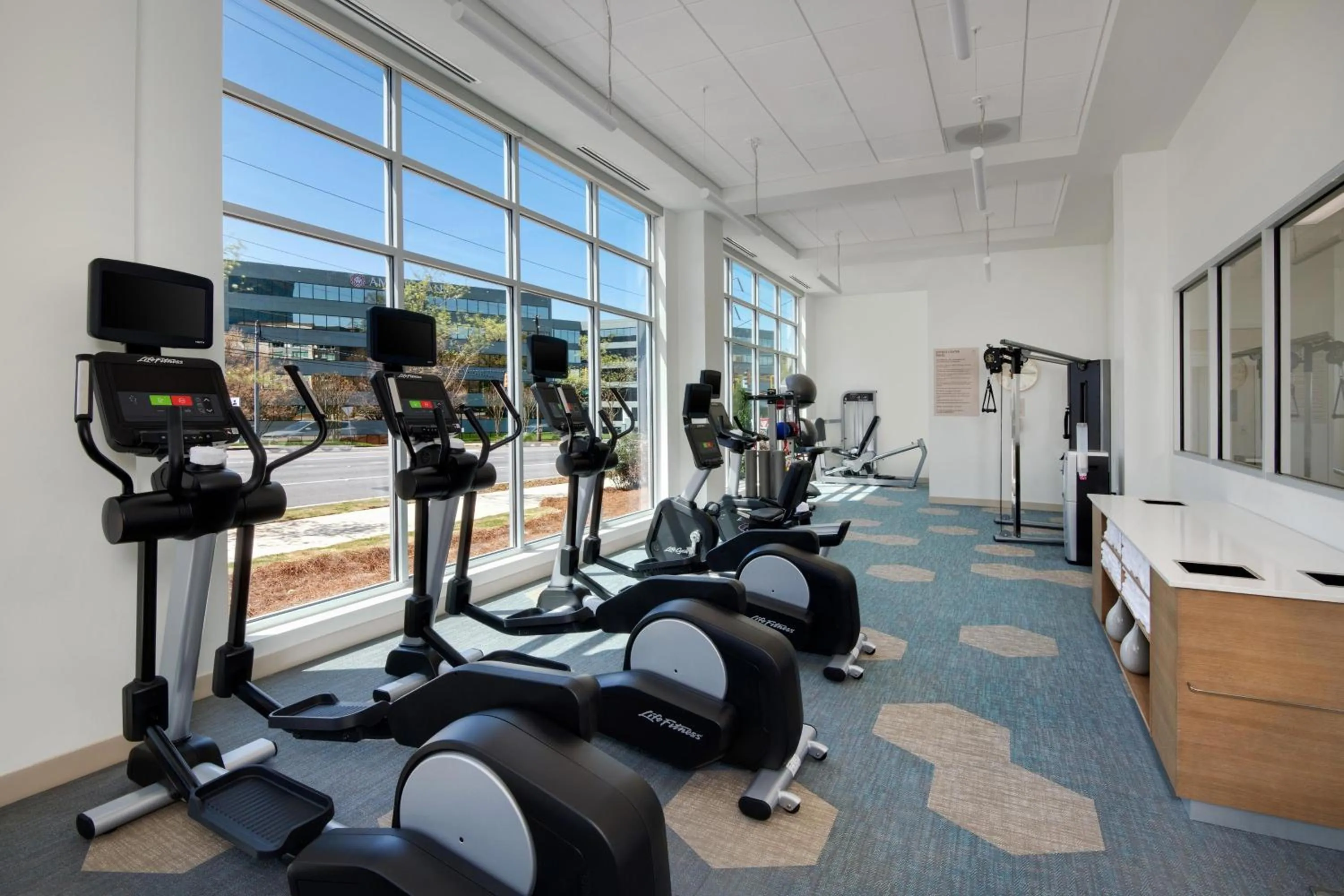 Fitness centre/facilities in Element Atlanta Buckhead