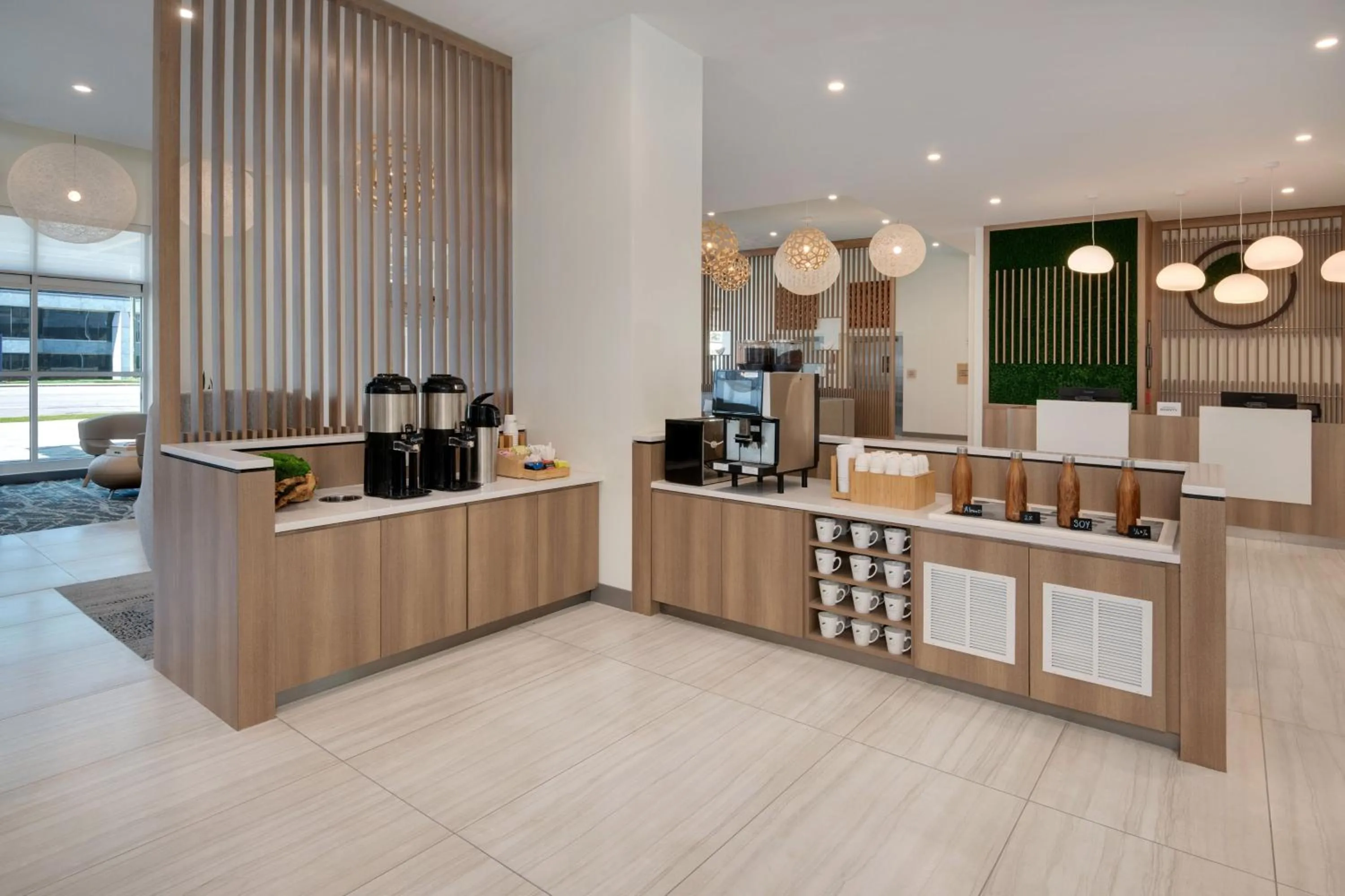 Restaurant/places to eat in Element Atlanta Buckhead