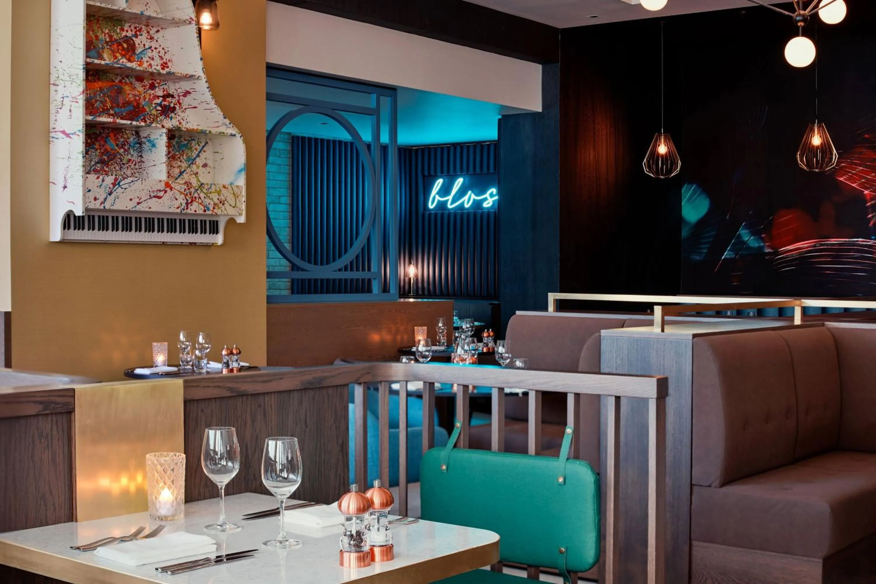 Restaurant/places to eat in Aloft Birmingham Eastside