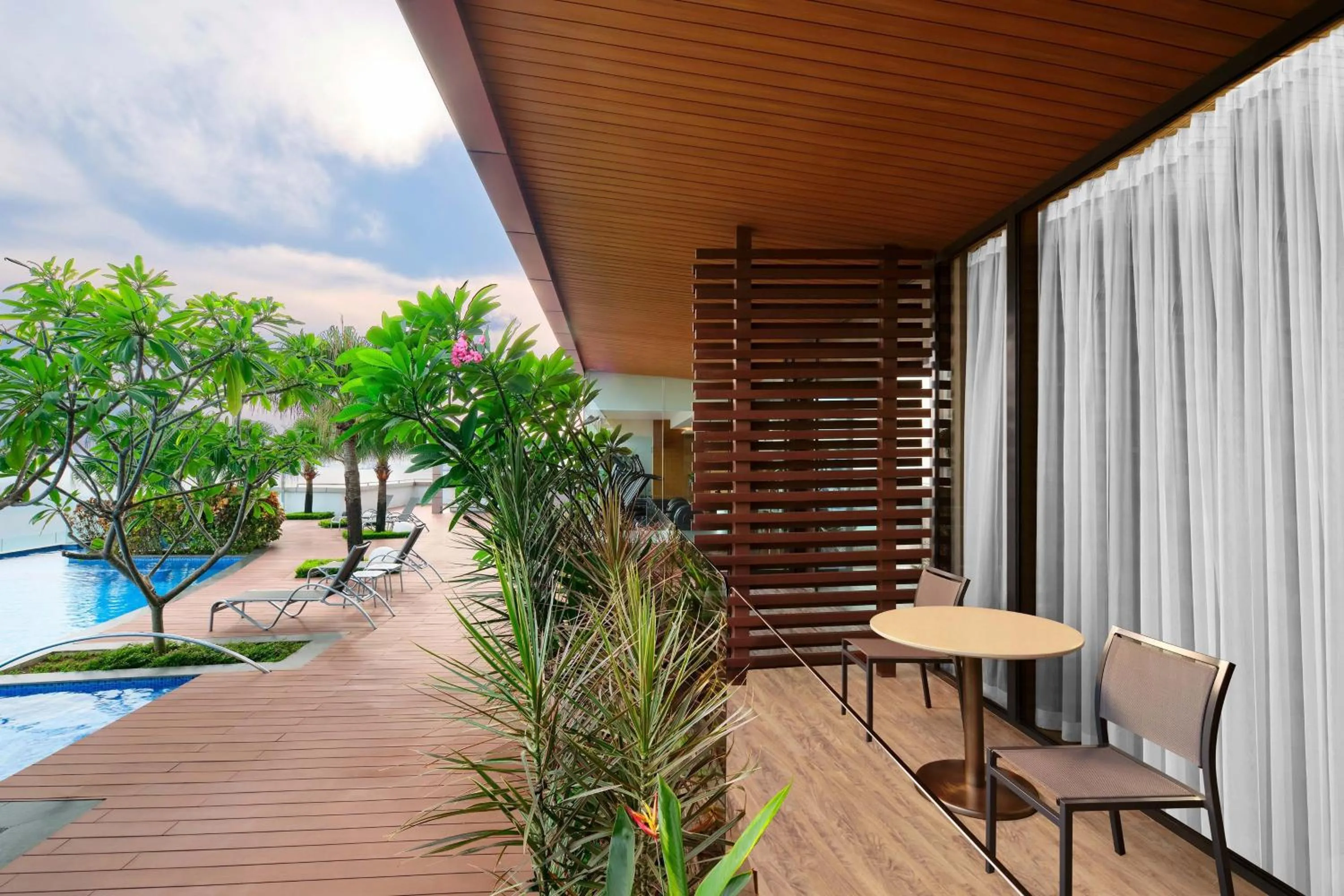 Photo of the whole room in Batam Marriott Hotel Harbour Bay