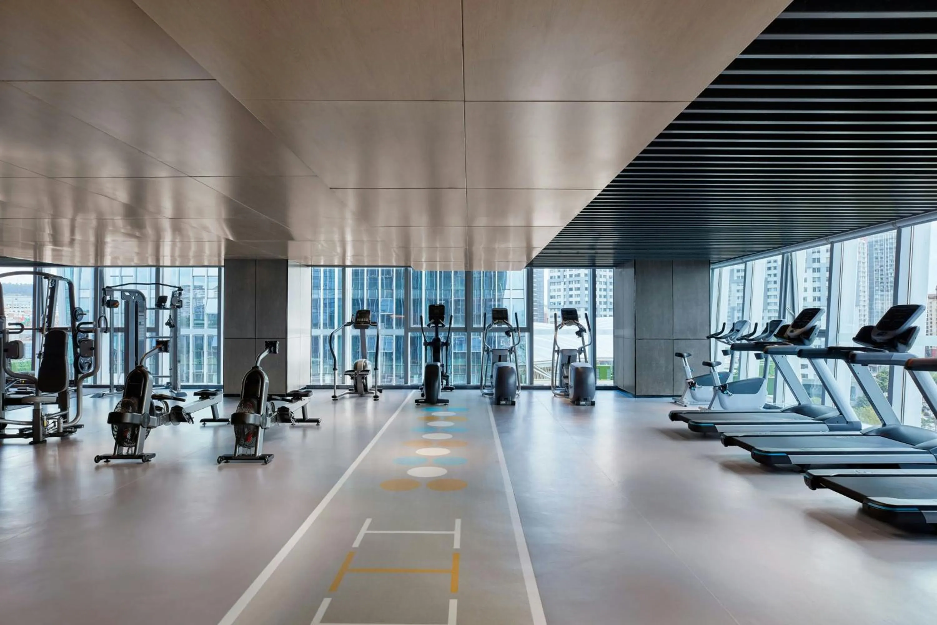 Fitness centre/facilities in Sheraton Kunming