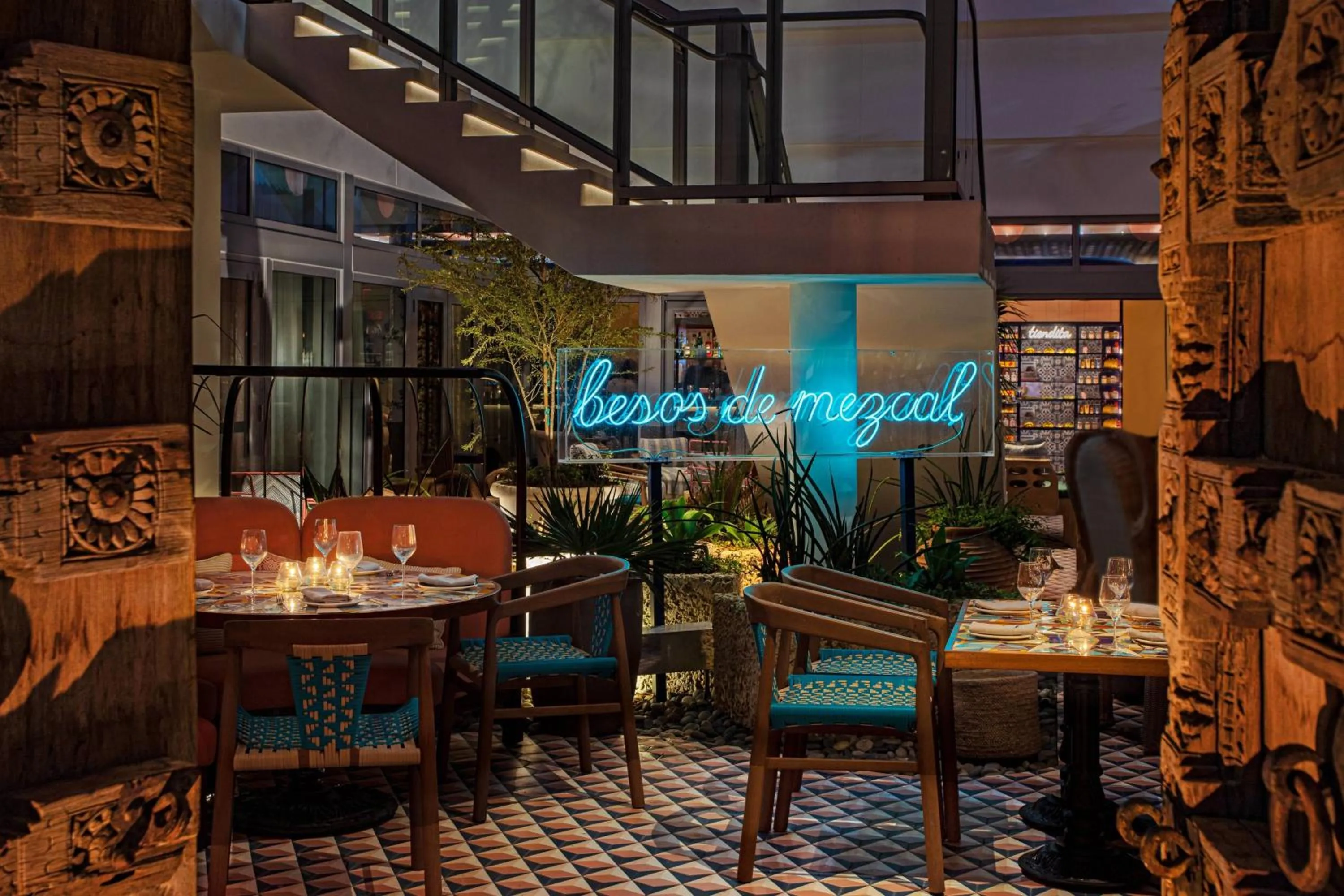 Restaurant/places to eat in Moxy Miami South Beach