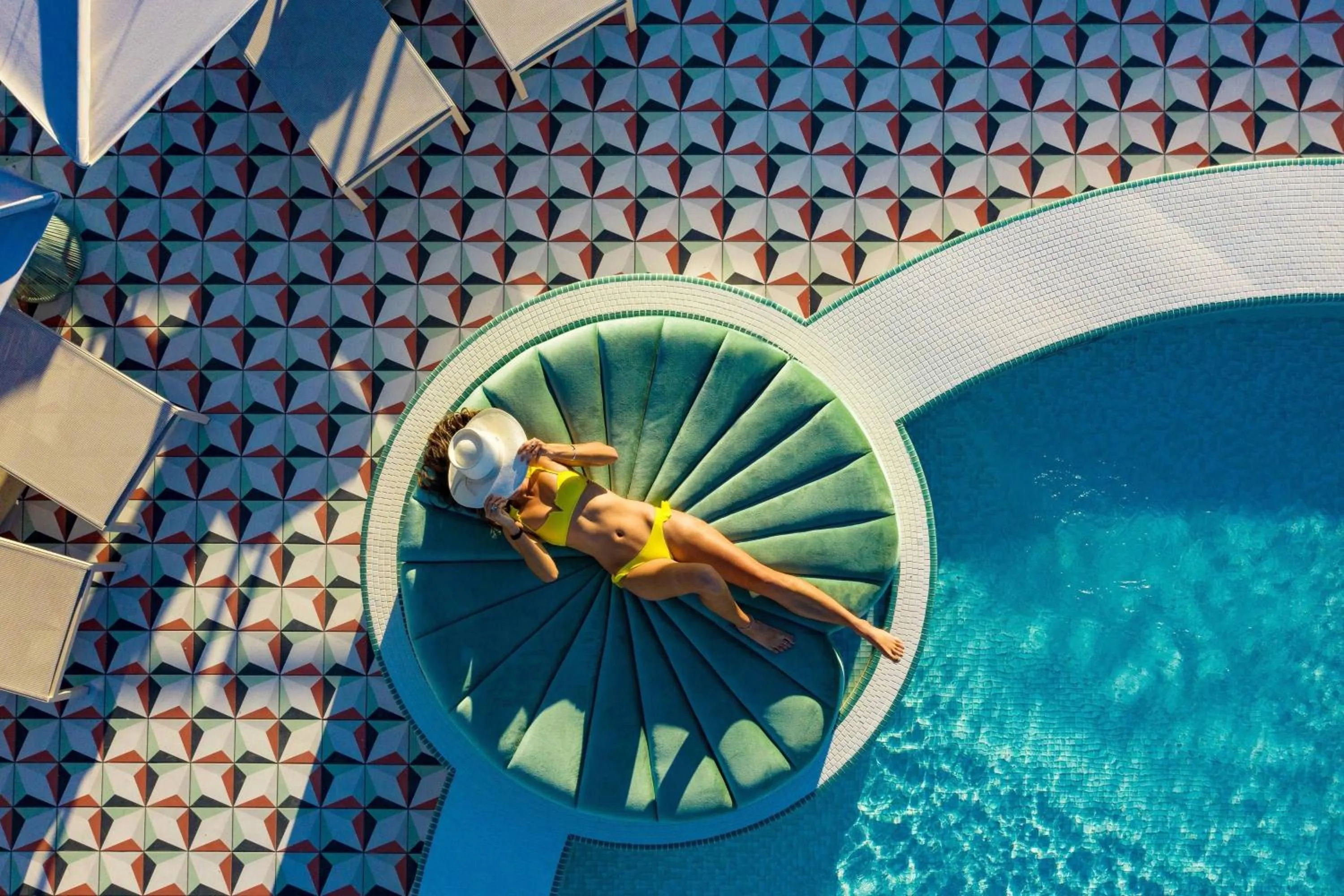 Swimming pool in Moxy Miami South Beach