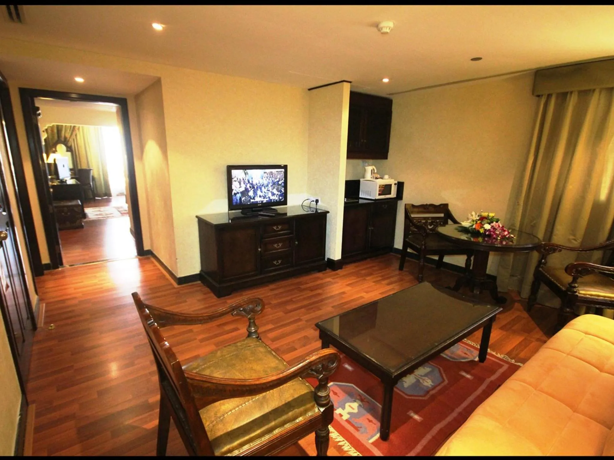 Bed in Arabian Courtyard Hotel & Spa