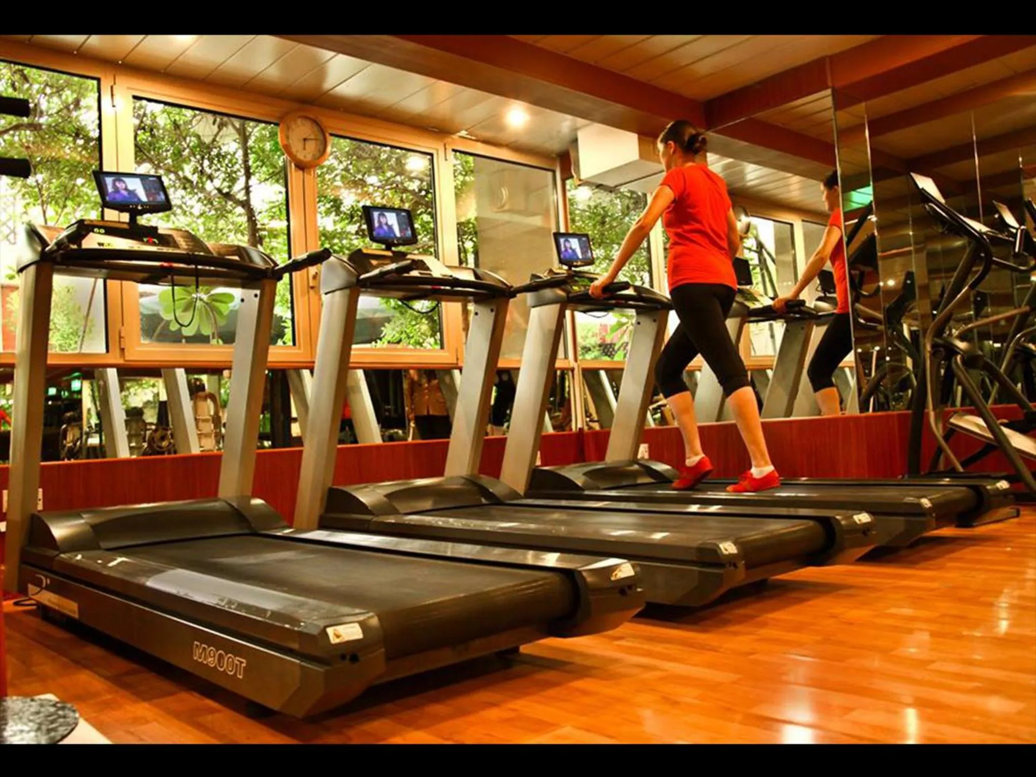 Fitness centre/facilities in Arabian Courtyard Hotel & Spa