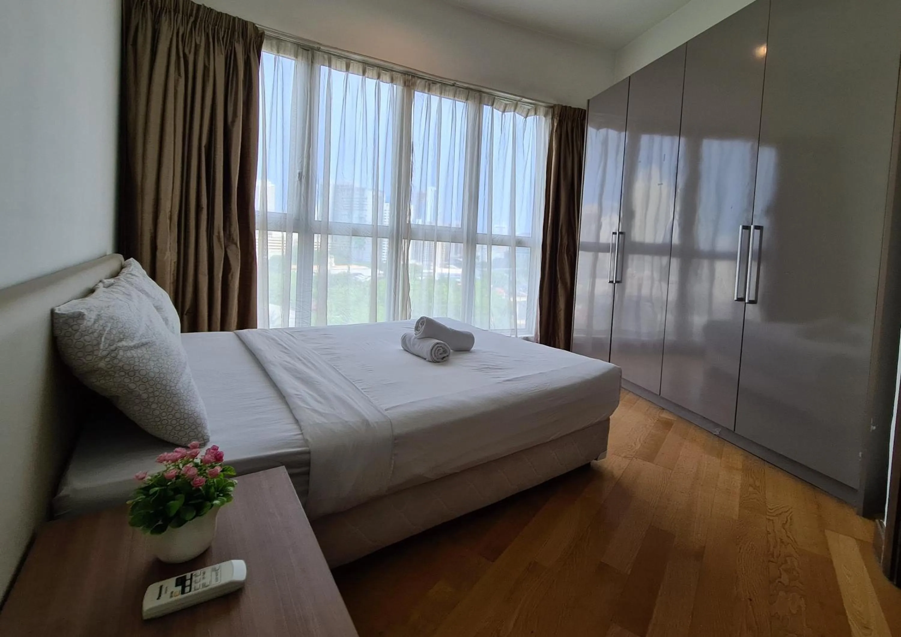 Bed in Regalia Residence KLCC View by iLuxHome