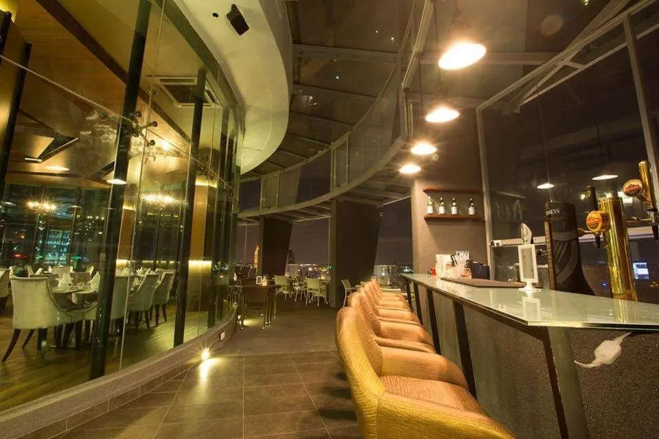 Regalia Residence KLCC View by iLuxHome