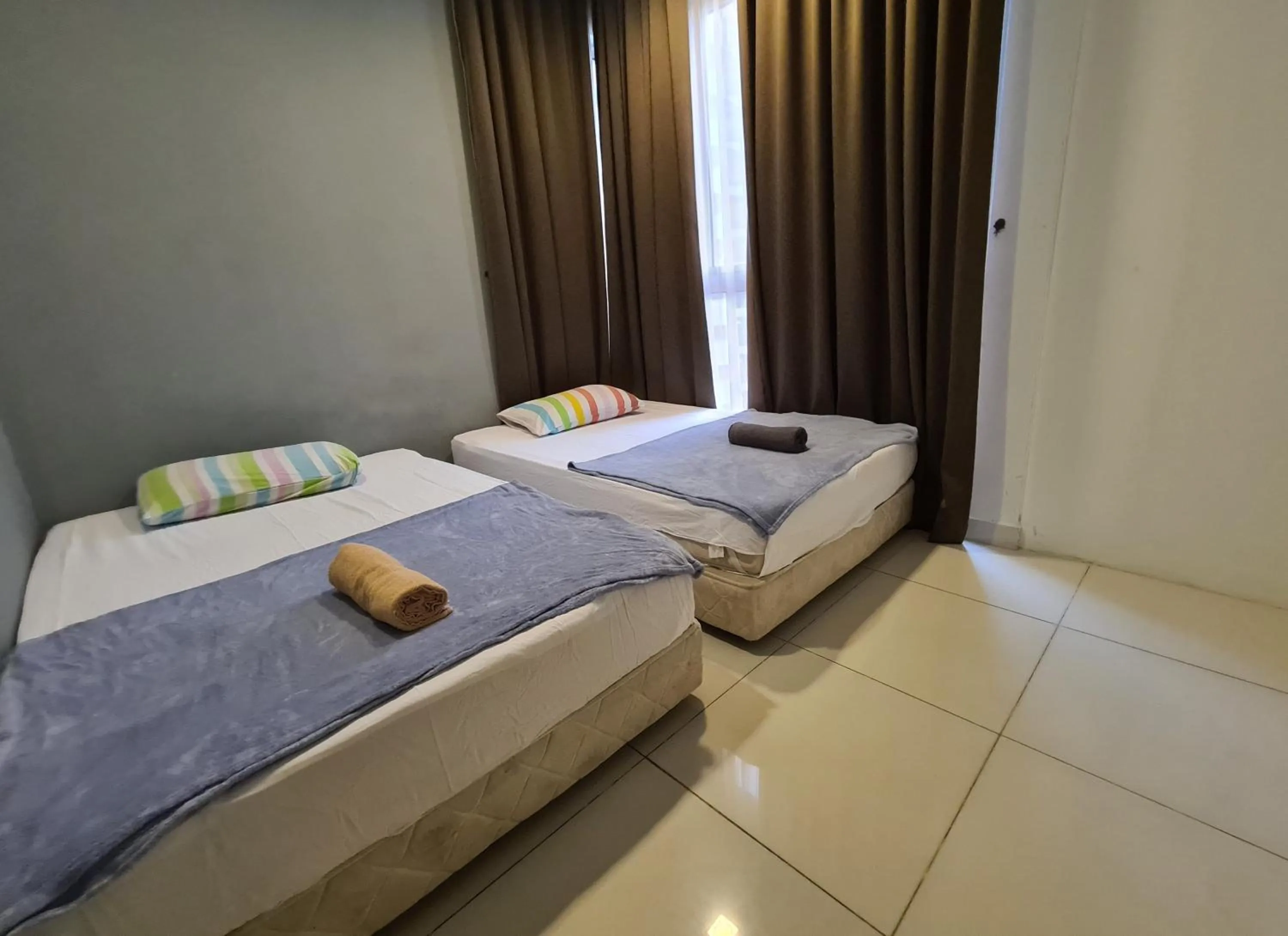 Bed in Regalia Residence KLCC View by iLuxHome