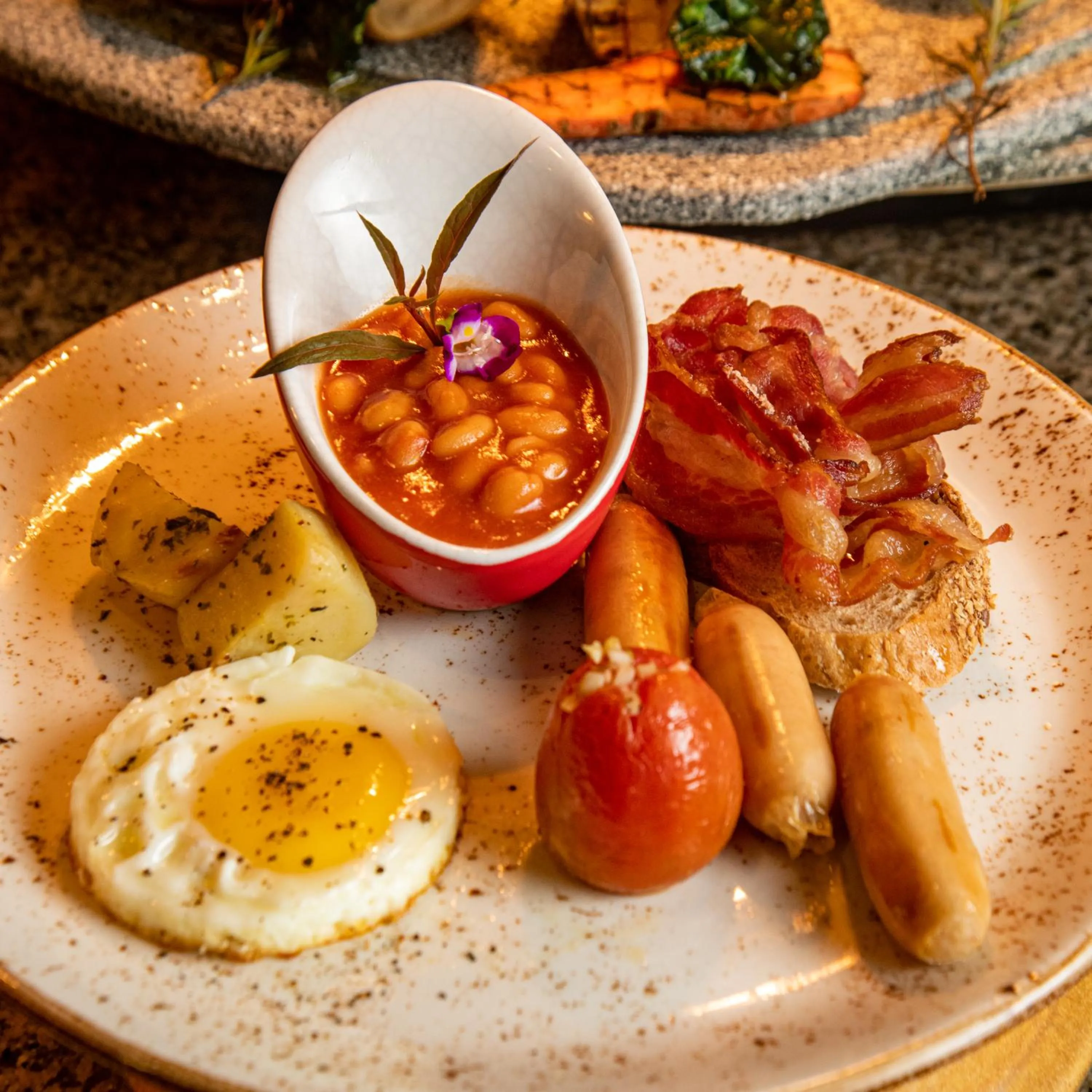 Breakfast in DoubleTree by Hilton Weerawila Rajawarna Resort