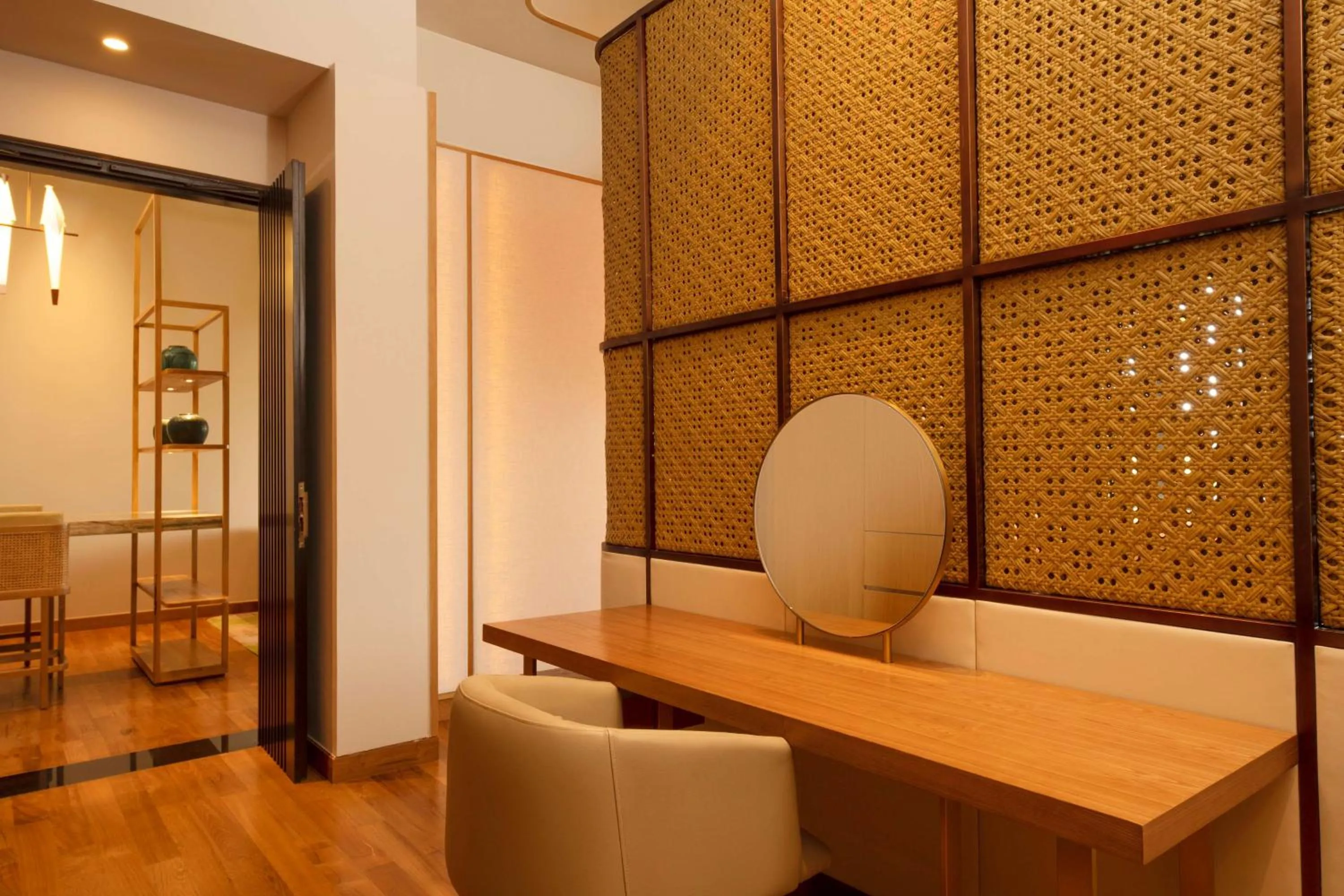 Bedroom in DoubleTree by Hilton Weerawila Rajawarna Resort