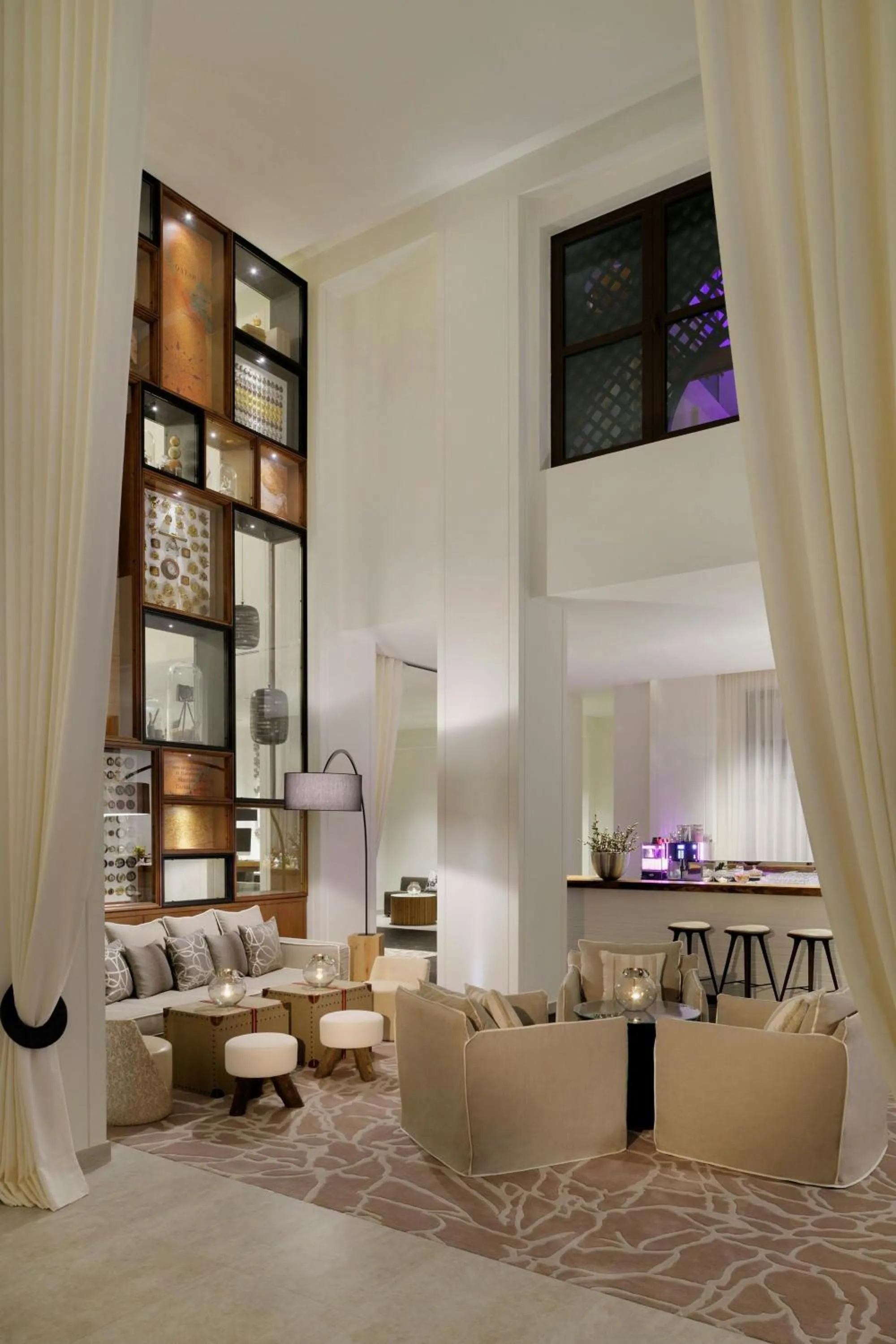 Restaurant/places to eat in Hotel Boulevard, Autograph Collection, Downtown Dubai