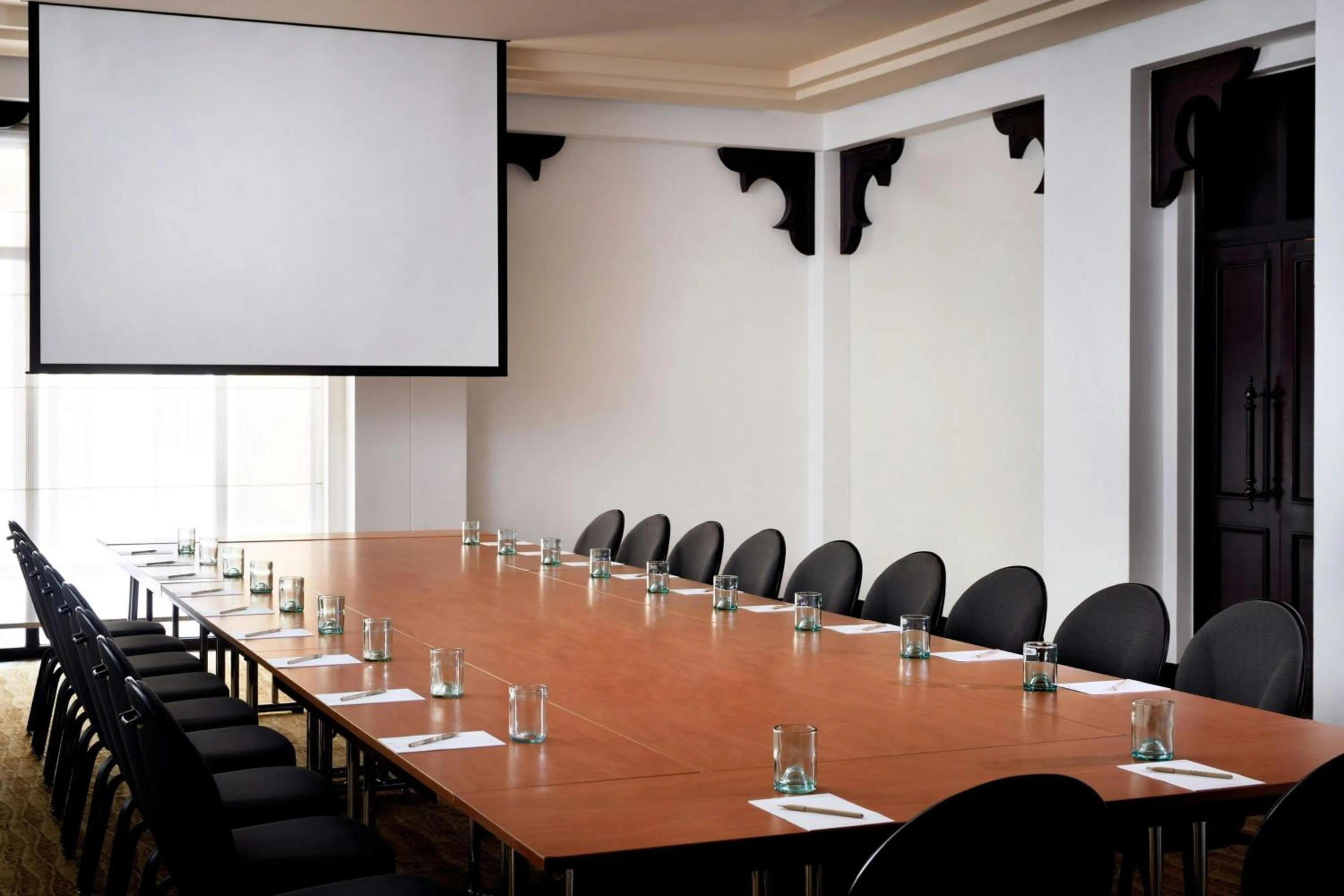 Meeting/conference room in Hotel Boulevard, Autograph Collection, Downtown Dubai