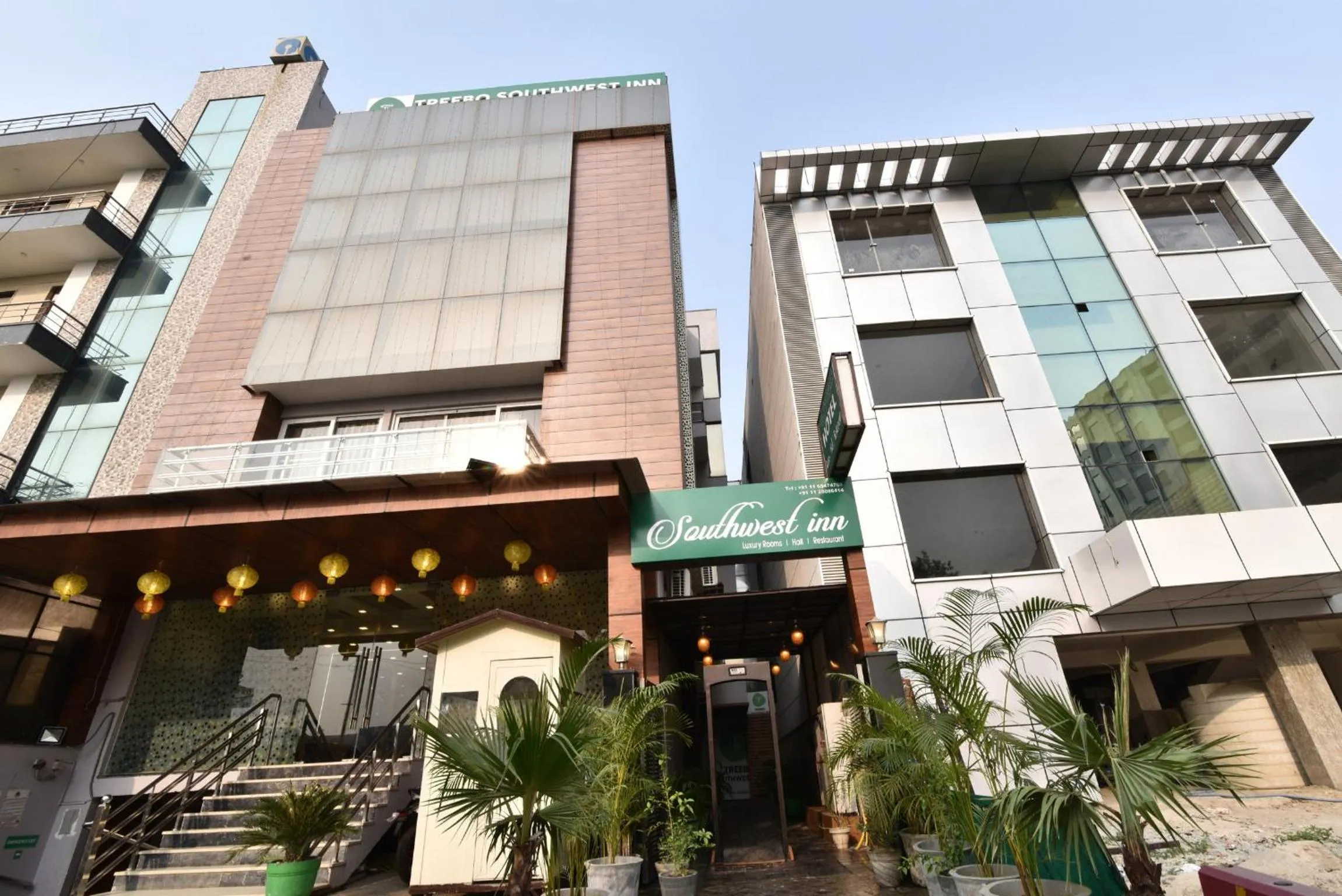 Facade/entrance in Southwest Inn - Boutique Hotel