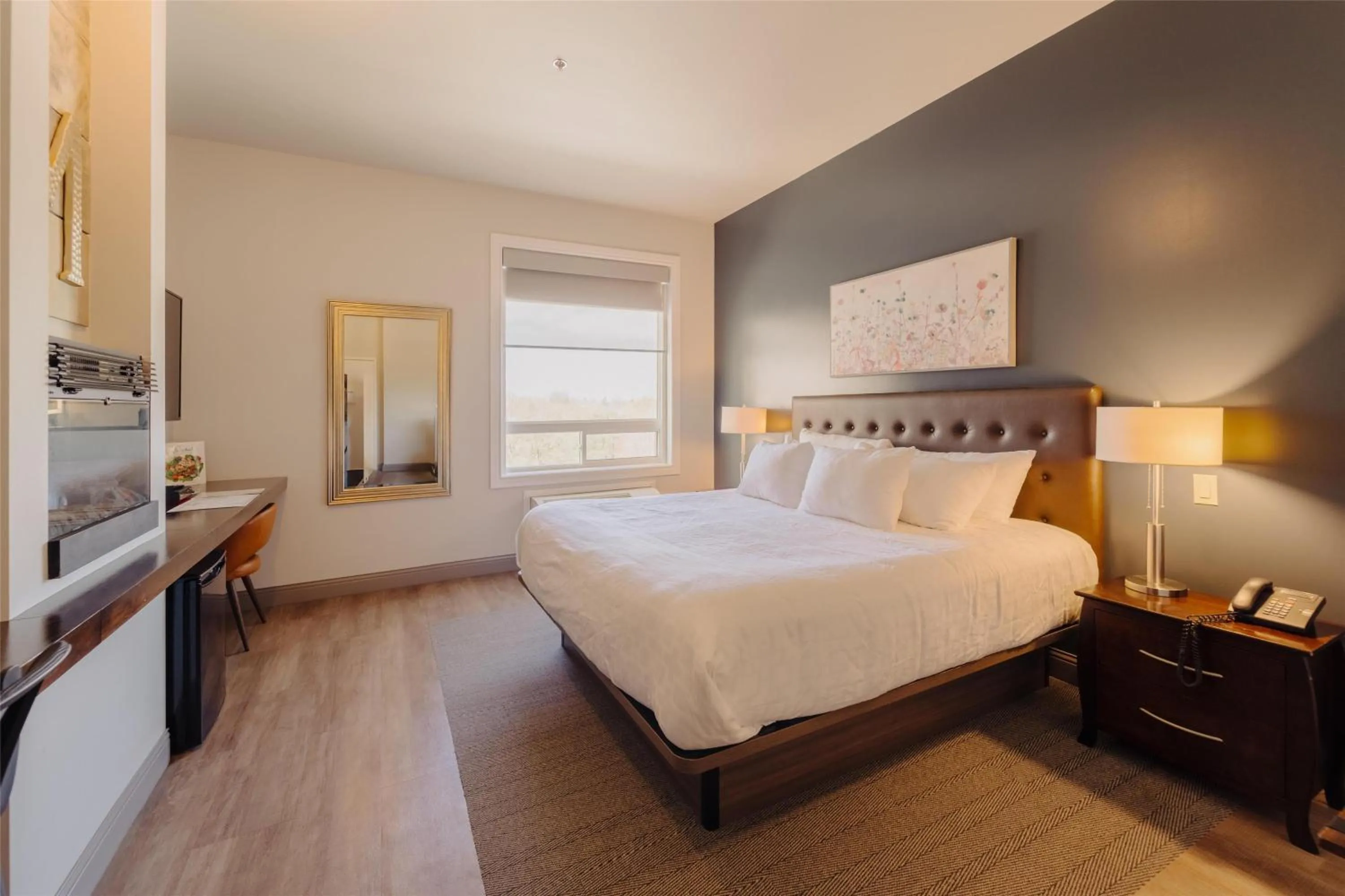 Bedroom, Bed in Mercer Hotel Downtown; BW Premier Collection