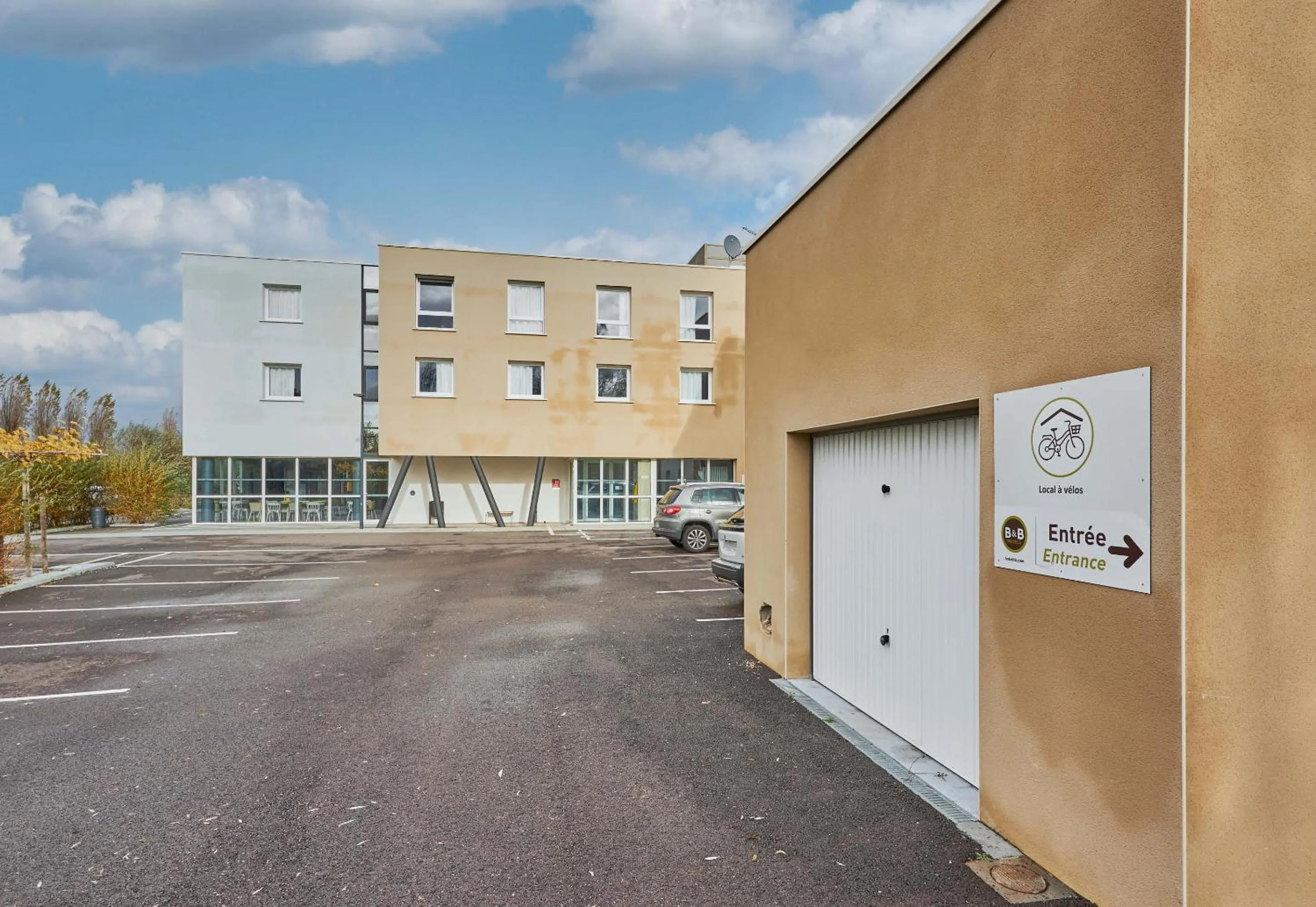 Parking in B&B HOTEL Ouistreham