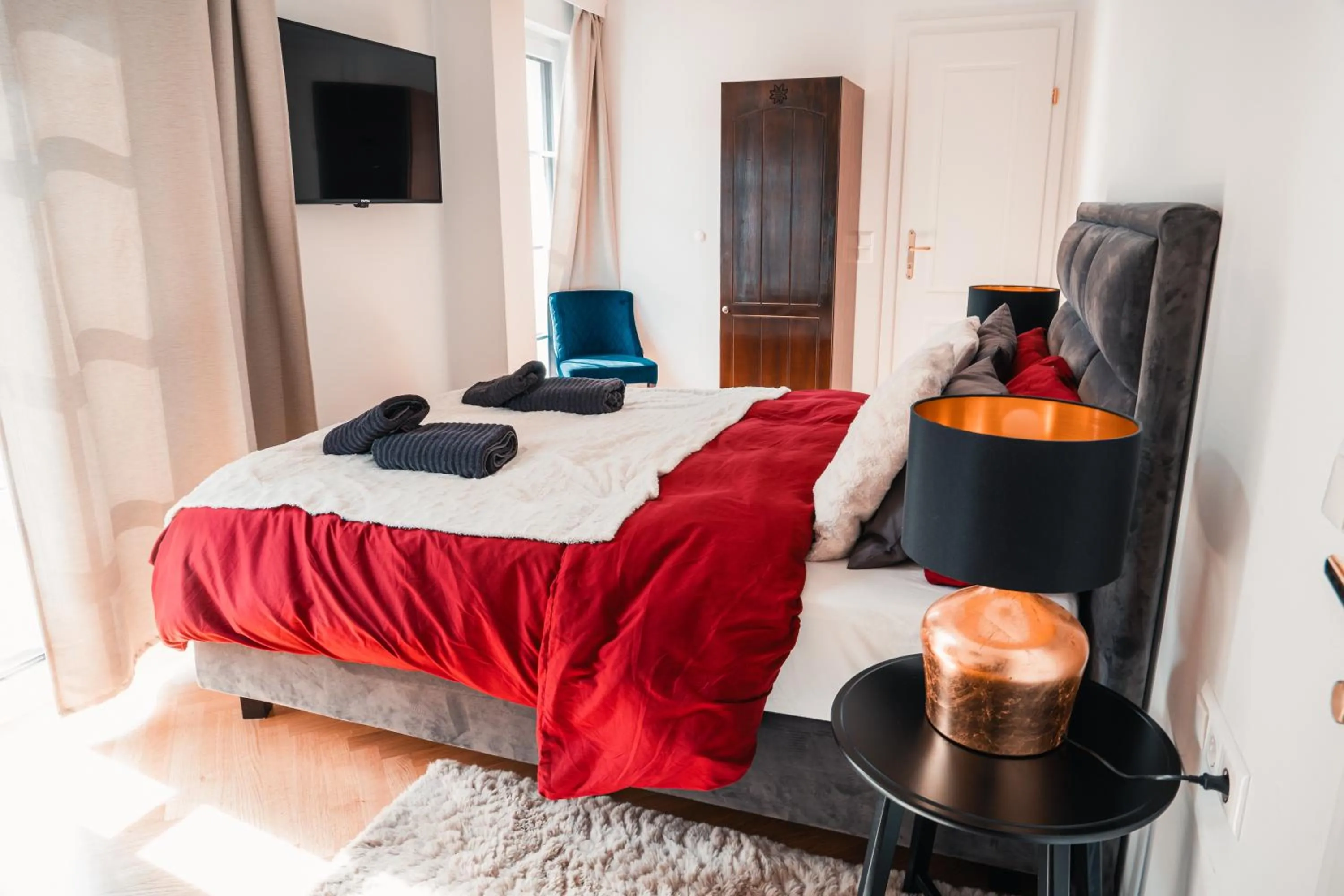 Bedroom, Bed in Hotel Sonnenalm Stuhleck