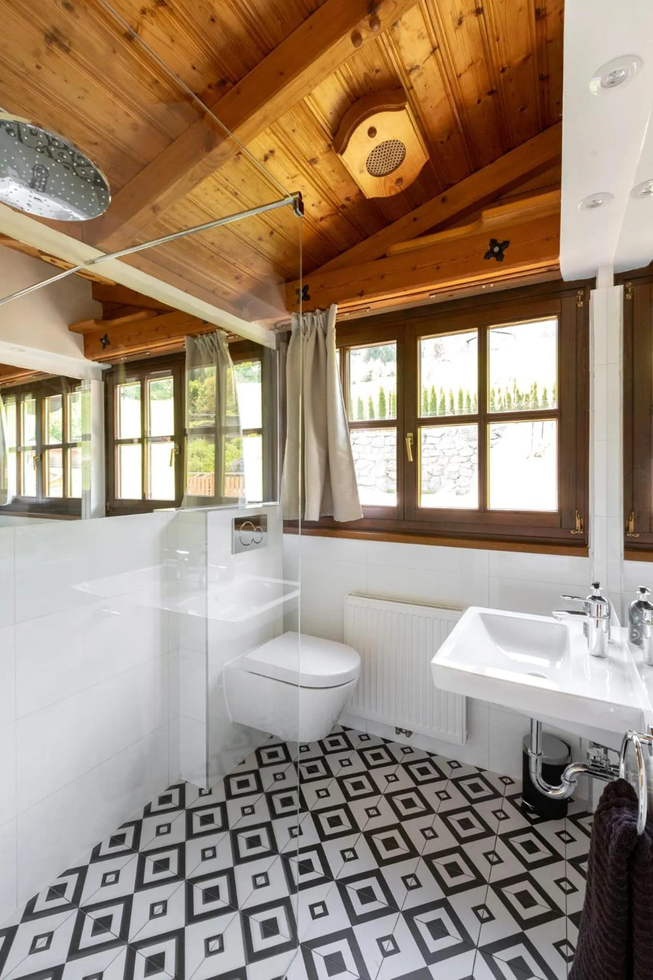 Bathroom in Hotel Sonnenalm Stuhleck