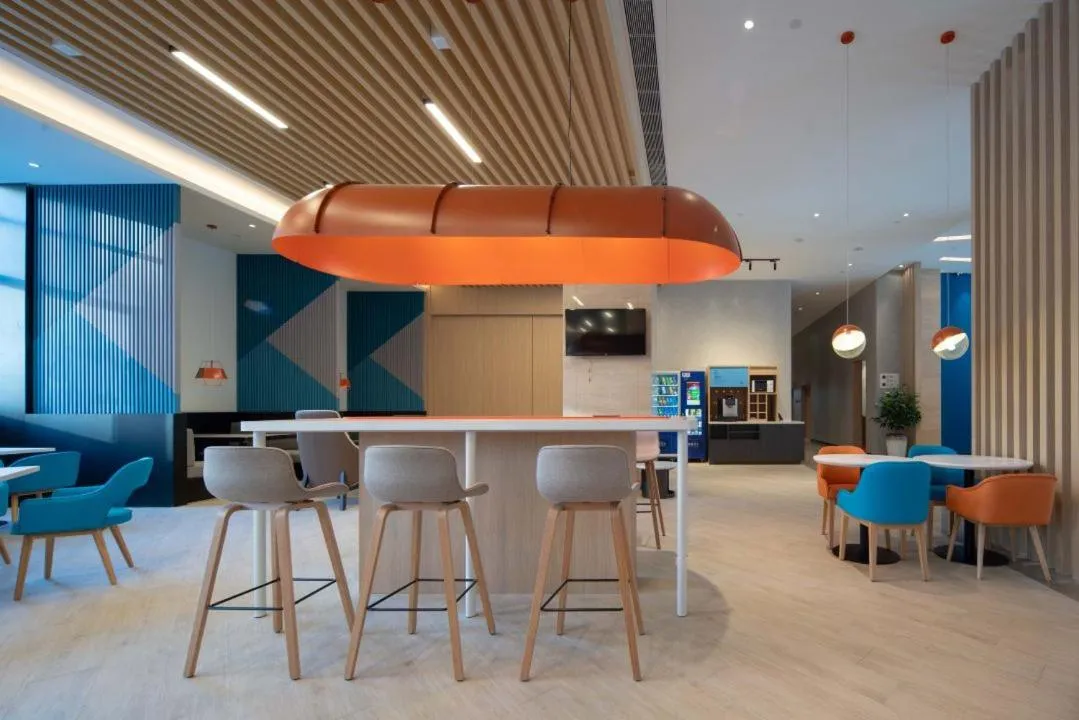 Restaurant/places to eat in Holiday Inn Express Jinjiang Anhai by IHG