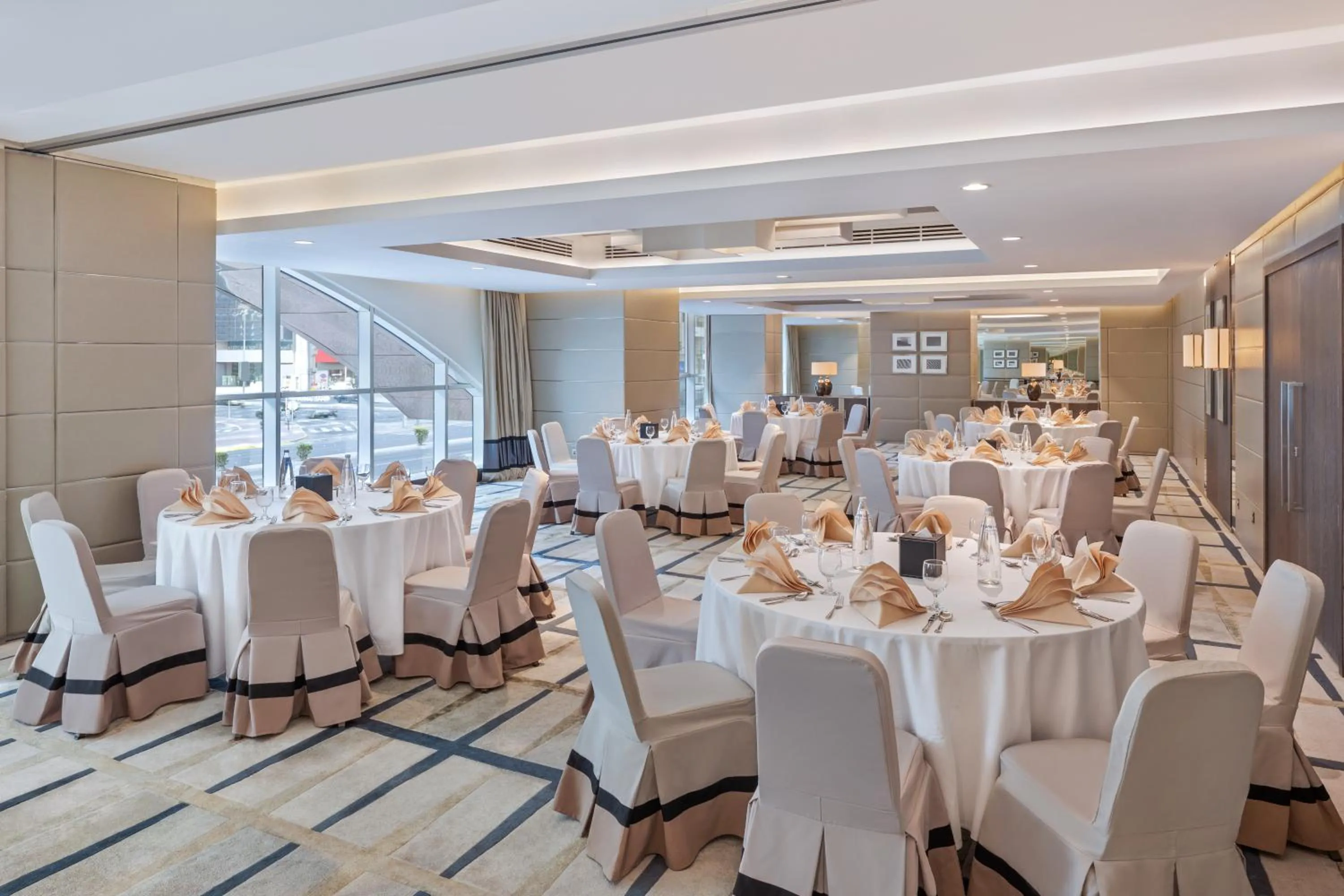 Al Maha Arjaan by Rotana