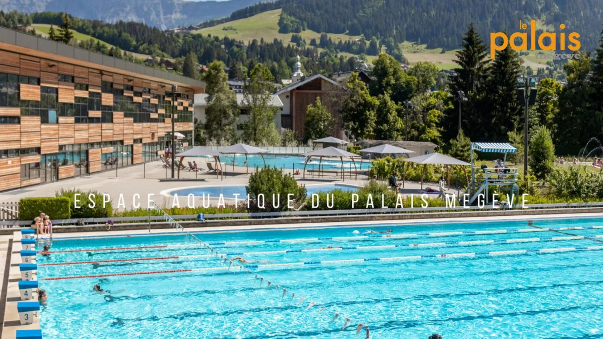 Swimming pool in Novotel Megève Mont-Blanc