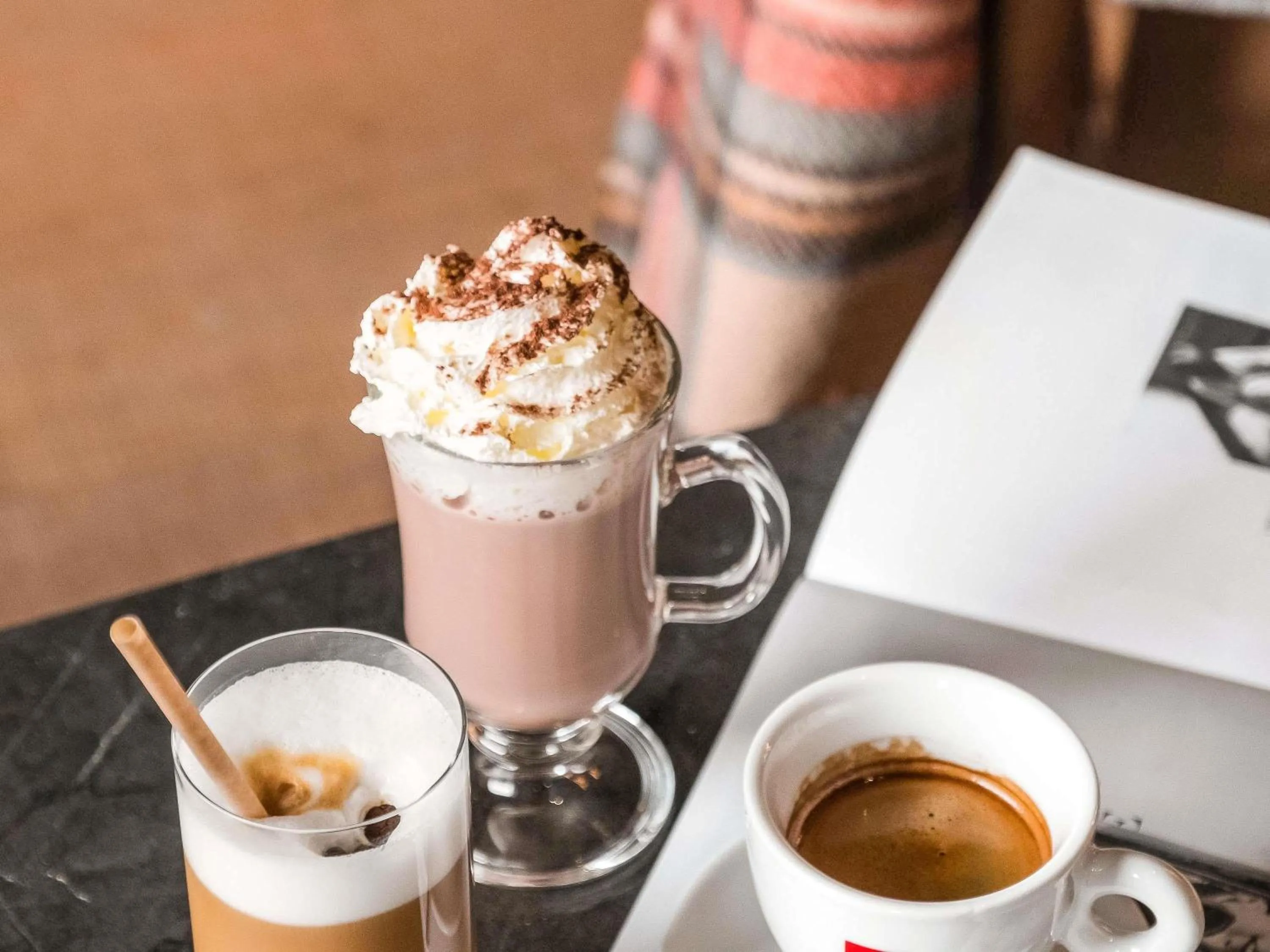 Lounge or bar in Novotel Megève Mont-Blanc