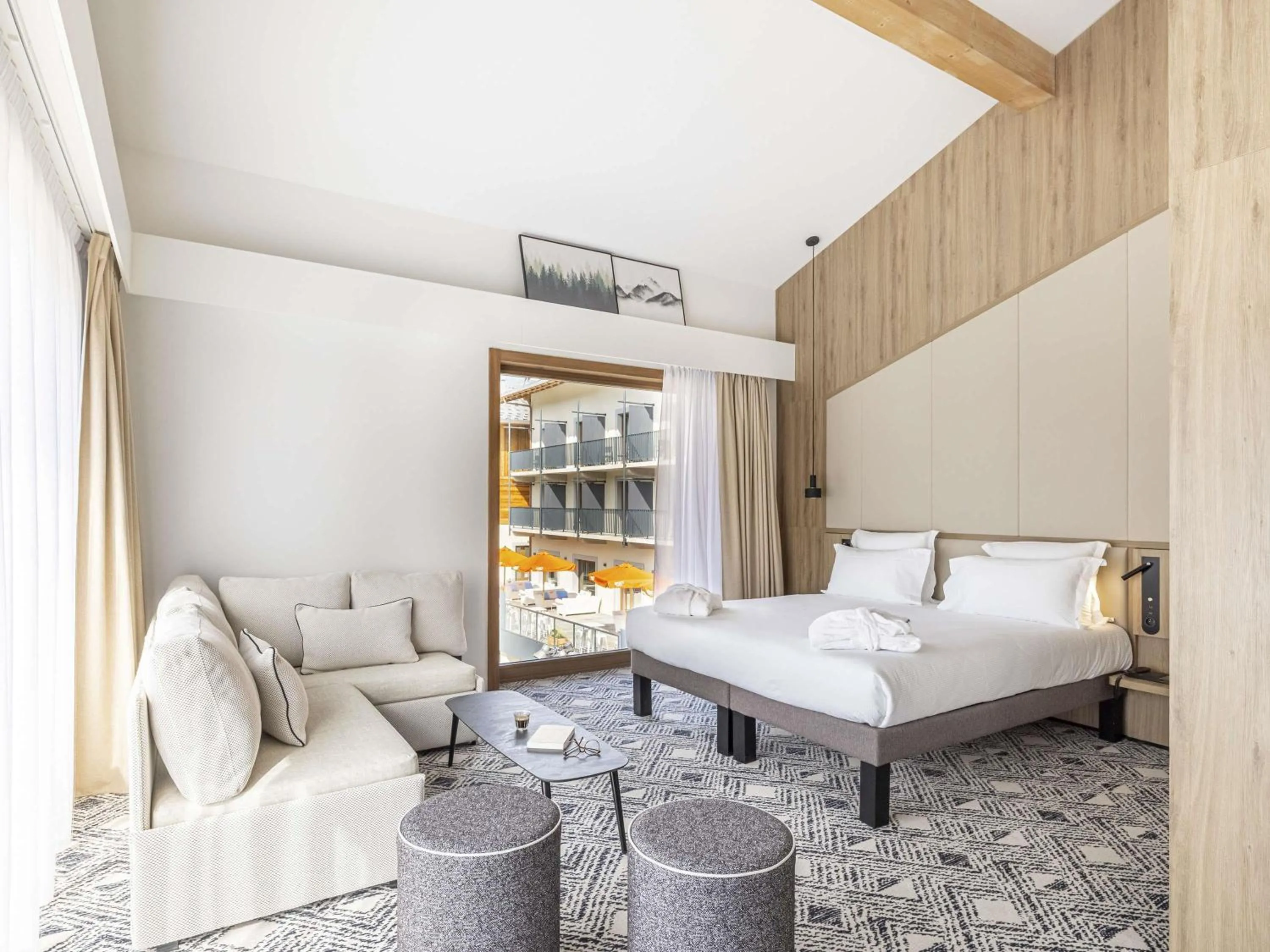 Bedroom, Bed in Novotel Megève Mont-Blanc