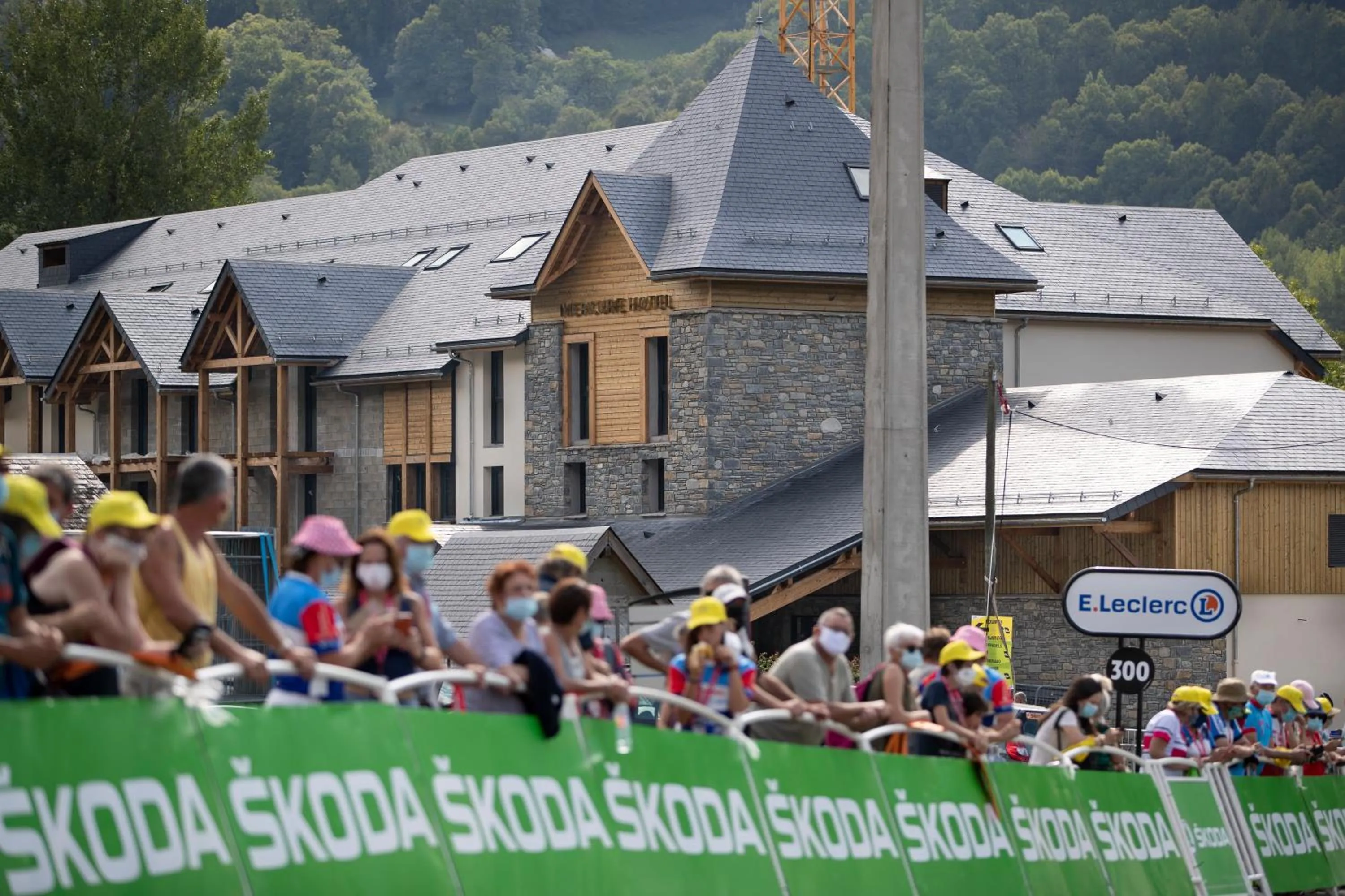 Property building in Mercure Peyragudes Loudenvielle Pyrénées
