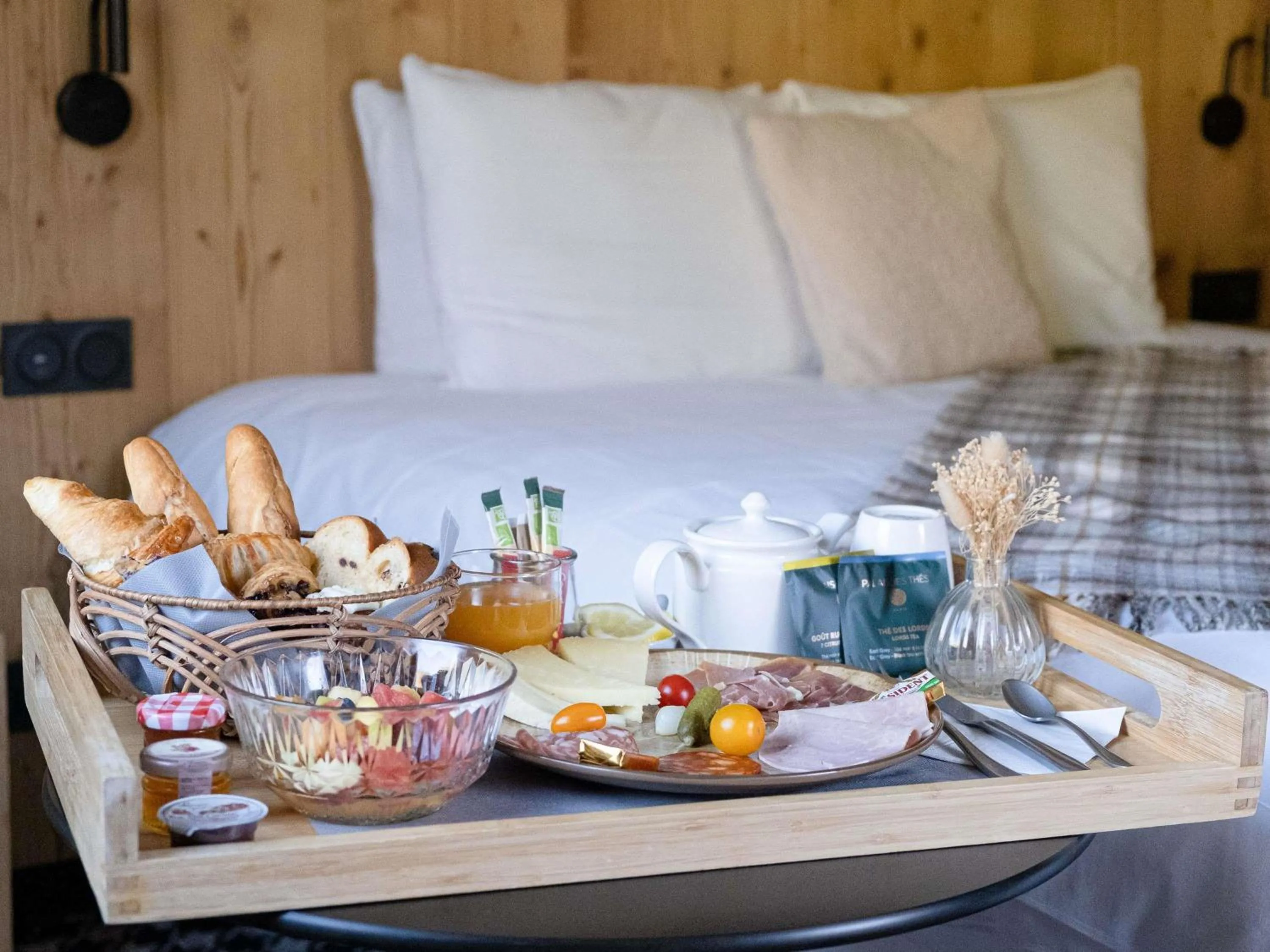 Breakfast, Bed in Mercure Peyragudes Loudenvielle Pyrénées