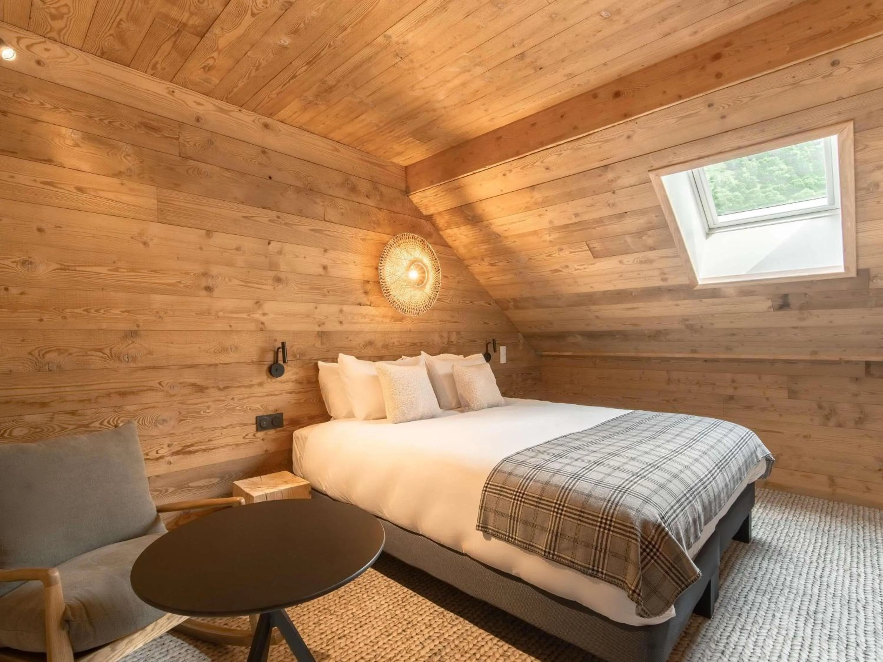 Bedroom, Bed in Mercure Peyragudes Loudenvielle Pyrénées