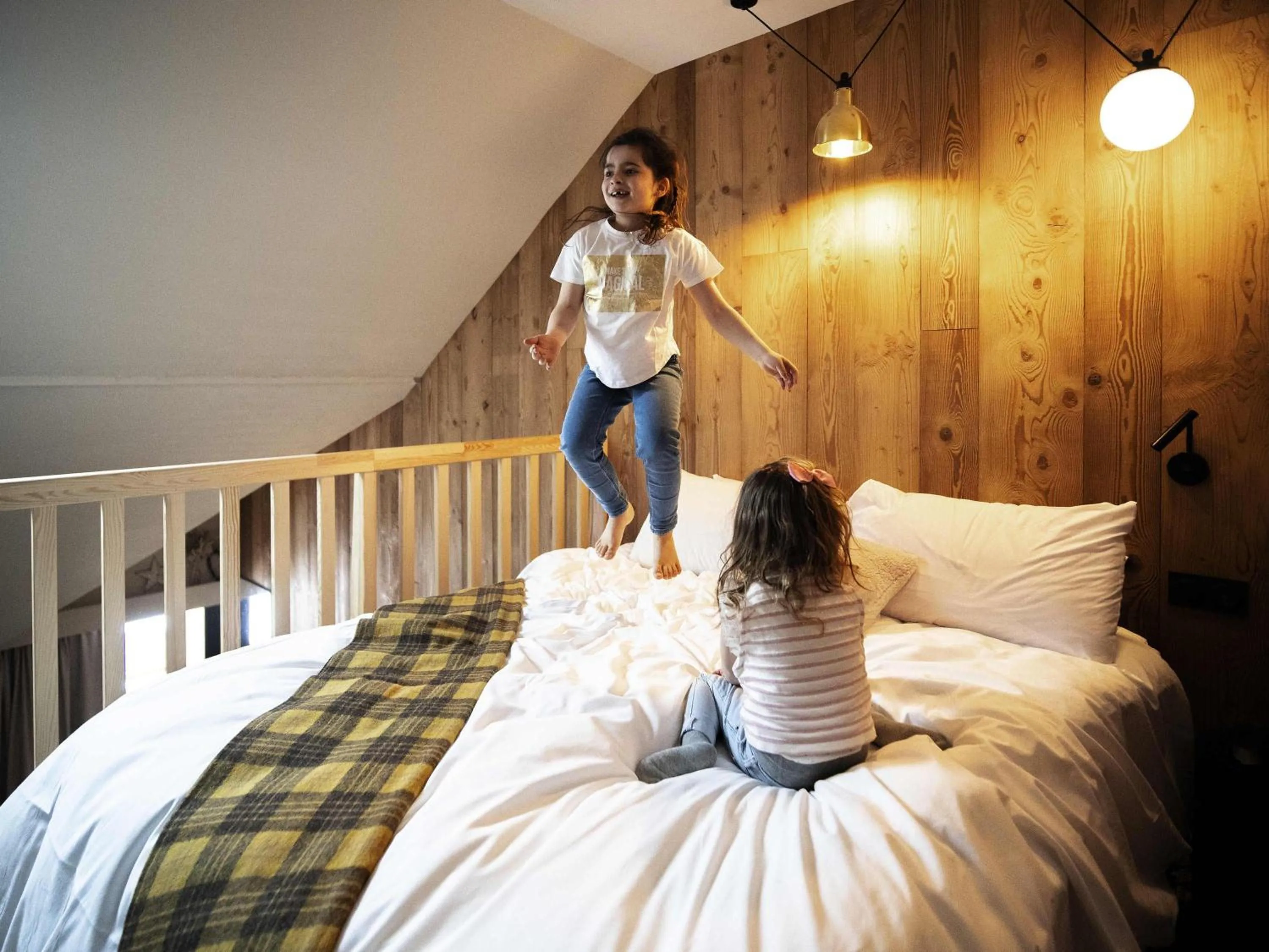 Bedroom, Bed in Mercure Peyragudes Loudenvielle Pyrénées