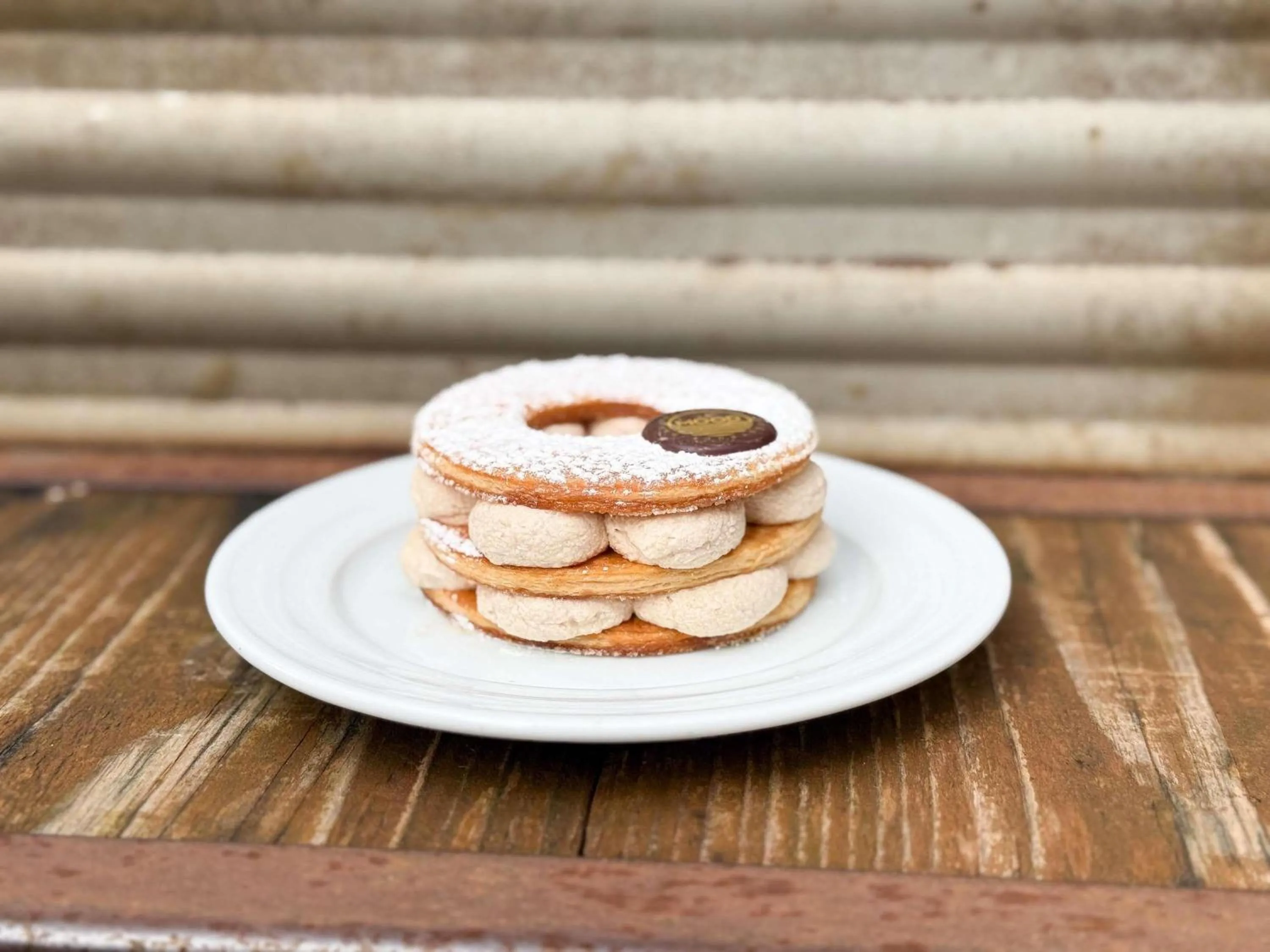 Restaurant/places to eat in Ibis Lunel Petite Camargue