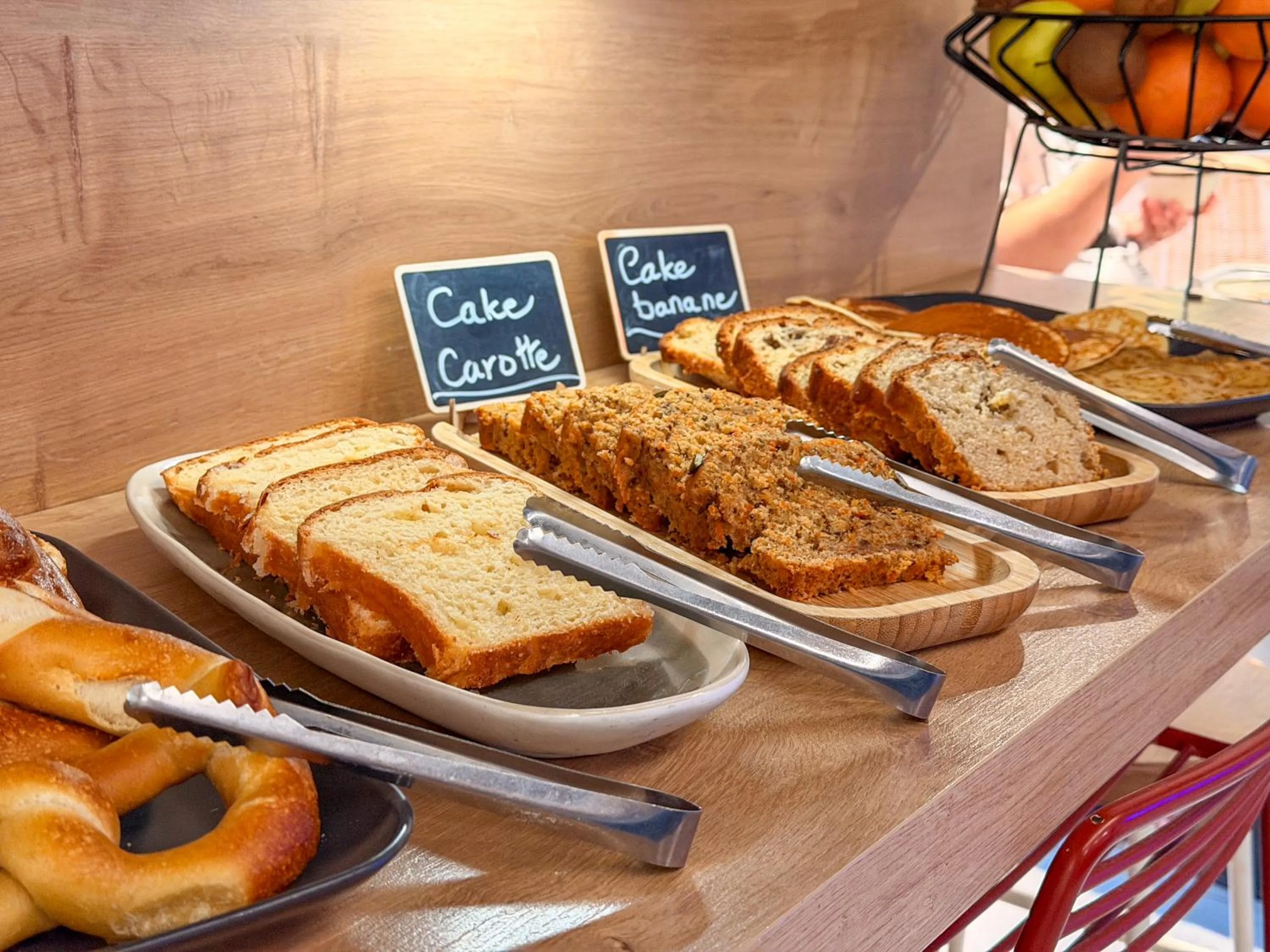 Food in Ibis Lunel Petite Camargue