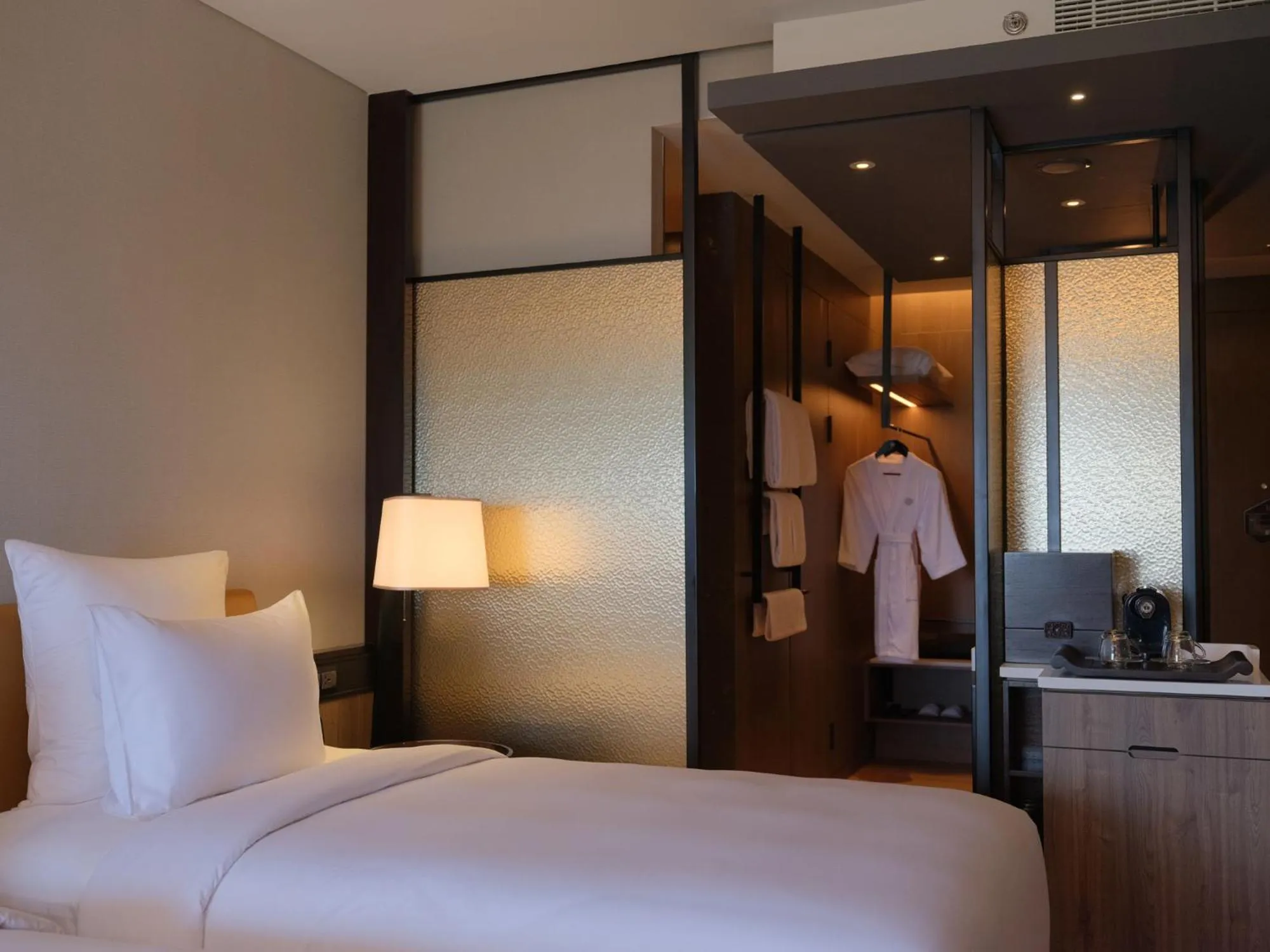 Bedroom, Bed in Pullman Bandung Grand Central