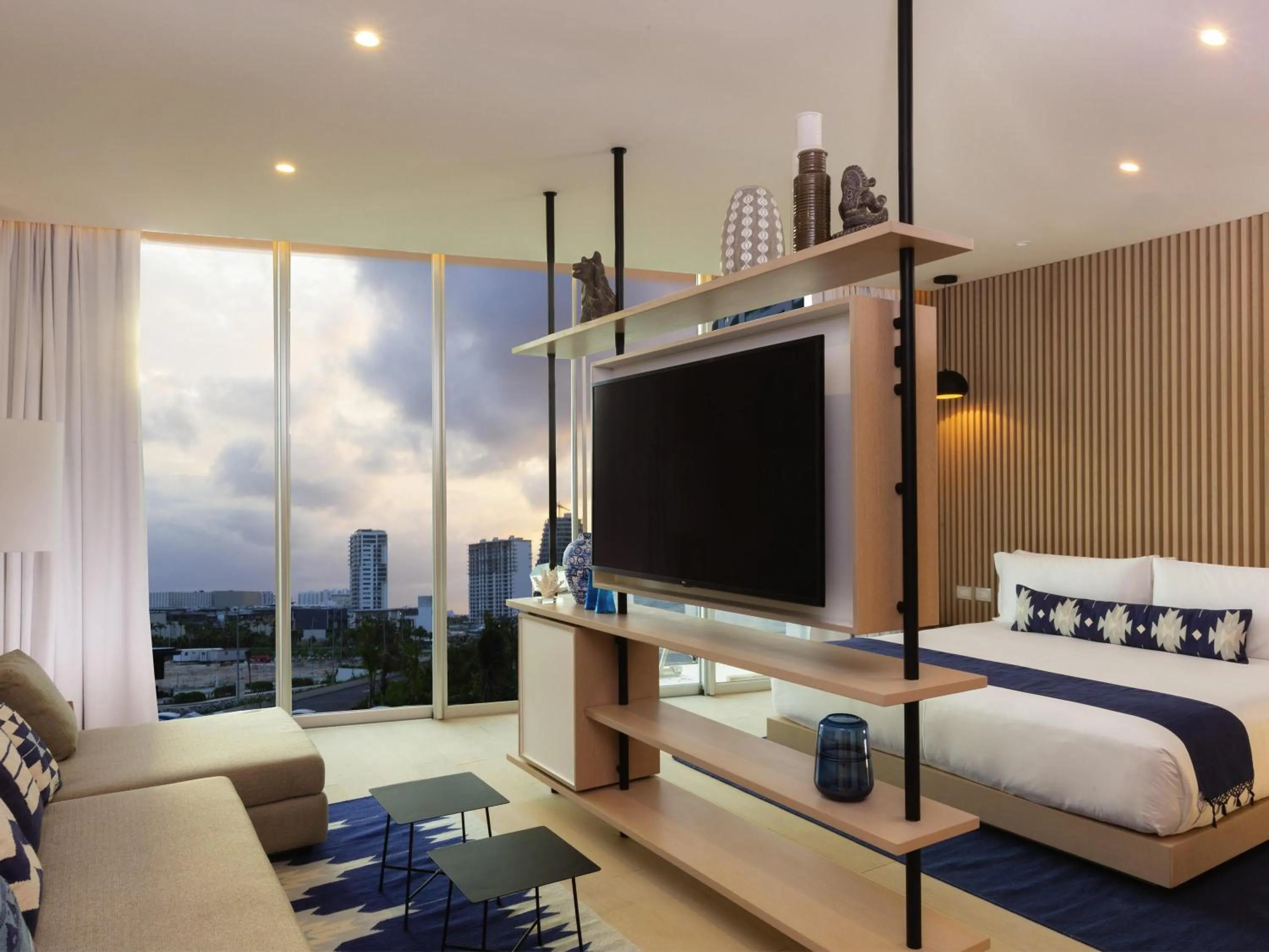 Bedroom, Bed in SLS Cancun