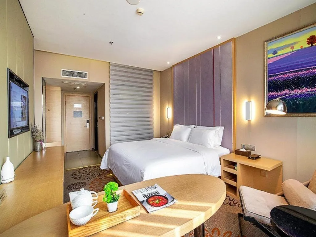 Bed in Lavande Hotel Leshan High-speed Railway Station Wanda Plaza