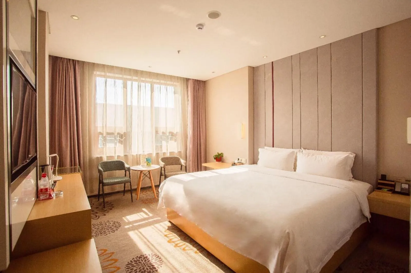 Lavande Hotel Rizhao Haiqu East Road RT-Mart Store