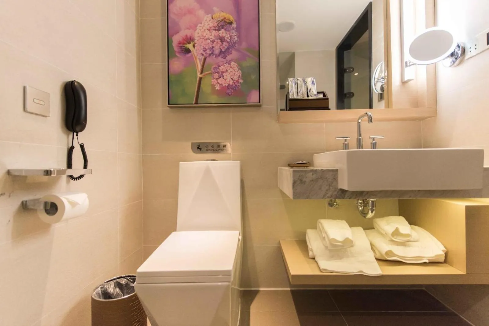 Lavande Hotel Shenzhen Baoan Haiya Binfencheng