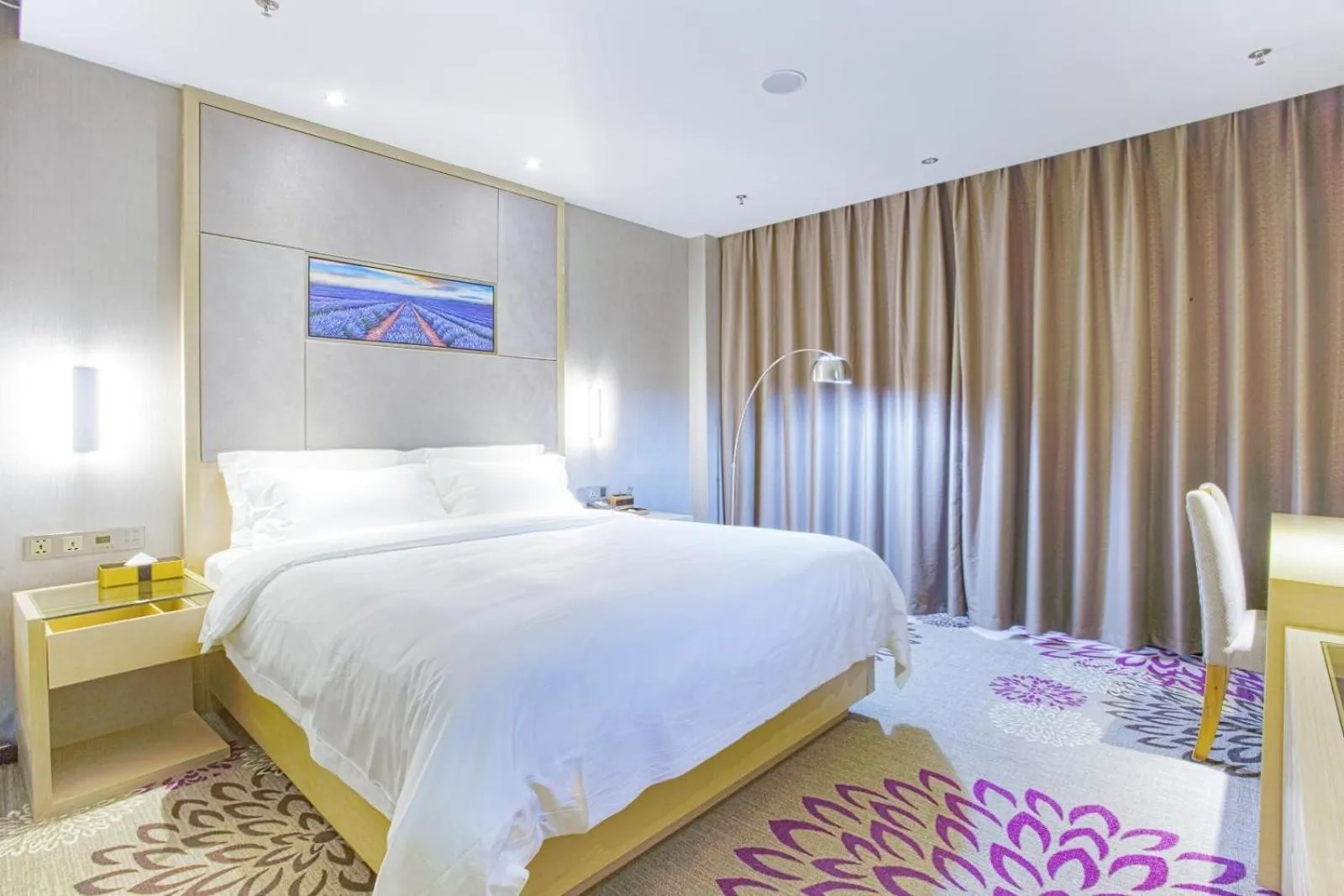 Bed in Lavande Hotel Nanchang Qingshanhu Wanda Branch