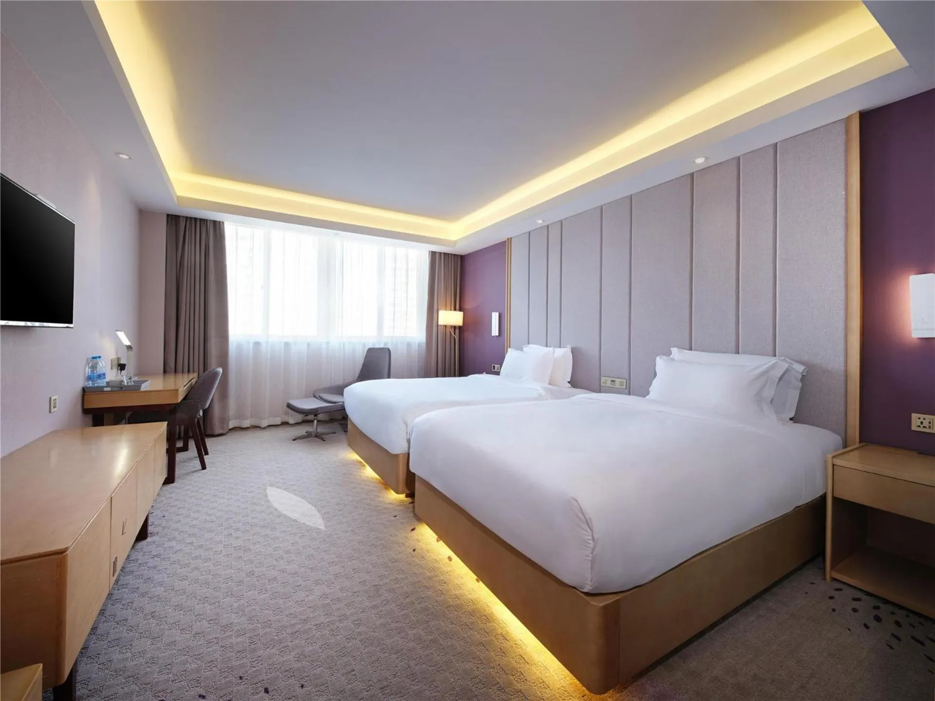 Lavande Hotel (Yangzhou Jiangwangshui Street RT-Mart Branch)