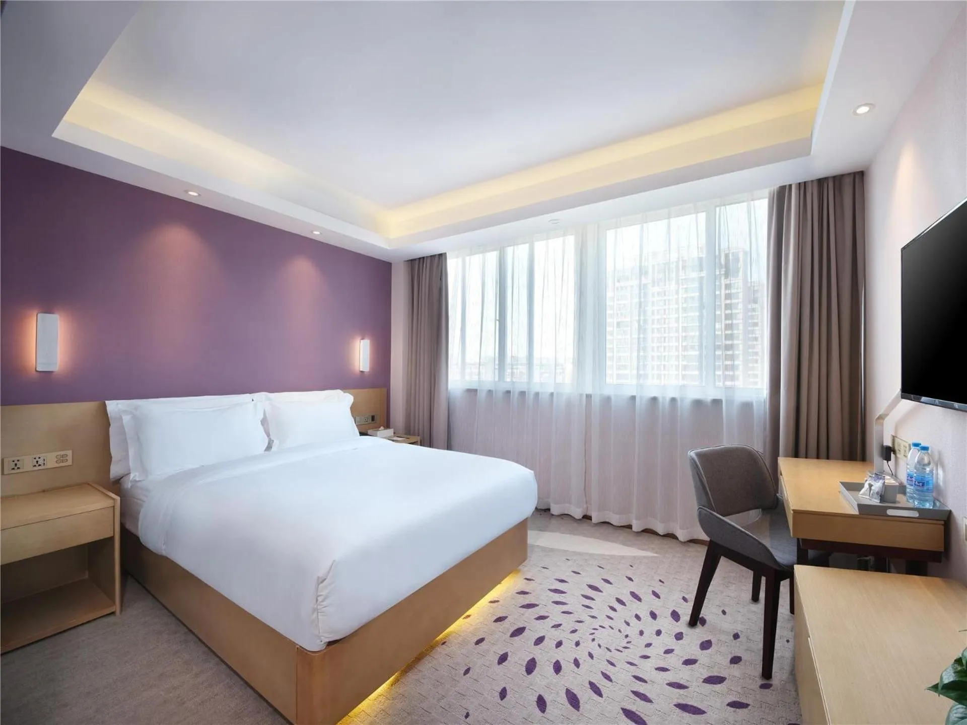 Lavande Hotel (Yangzhou Jiangwangshui Street RT-Mart Branch)