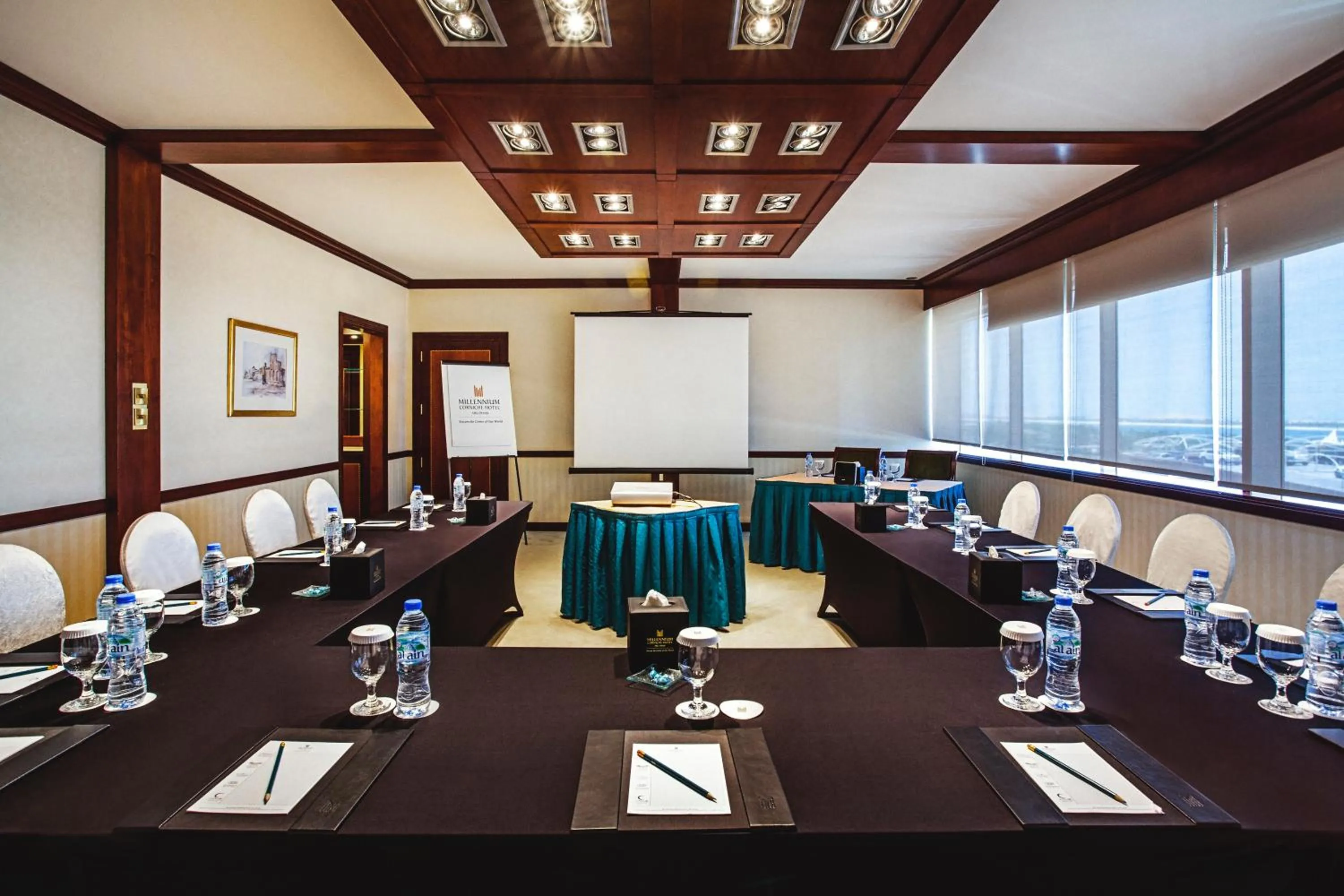 Banquet/Function facilities in Corniche Hotel Abu Dhabi