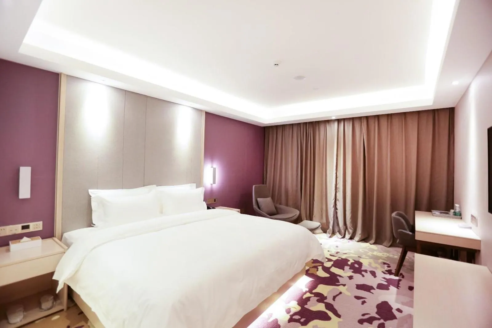 Bed in Lavande Hotel (Jingdezhen Taoxichuan Creative Square Branch)