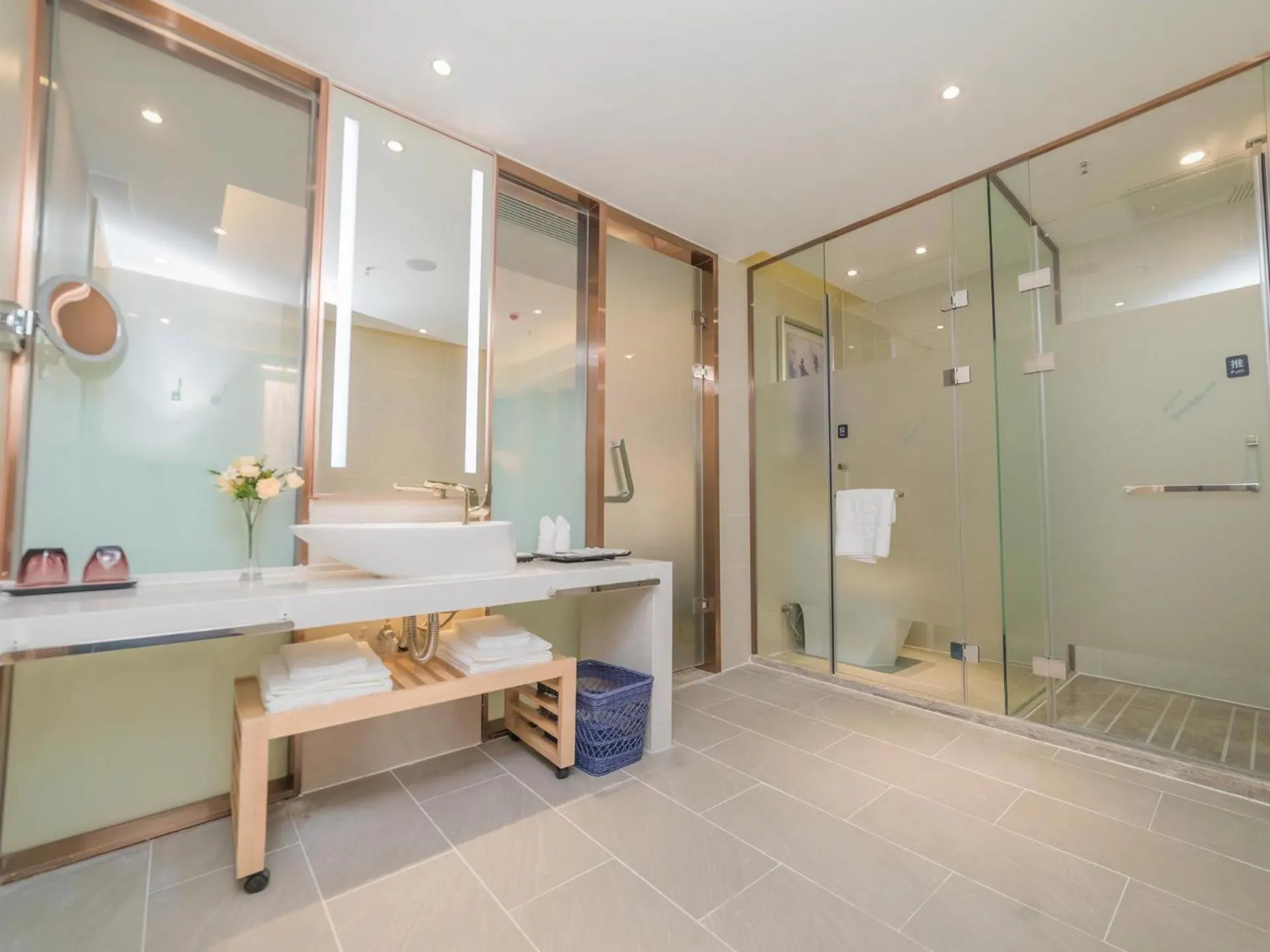 Lavande Hotel (Binzhou Huanghe 8th Road, People's Hospital Branch)