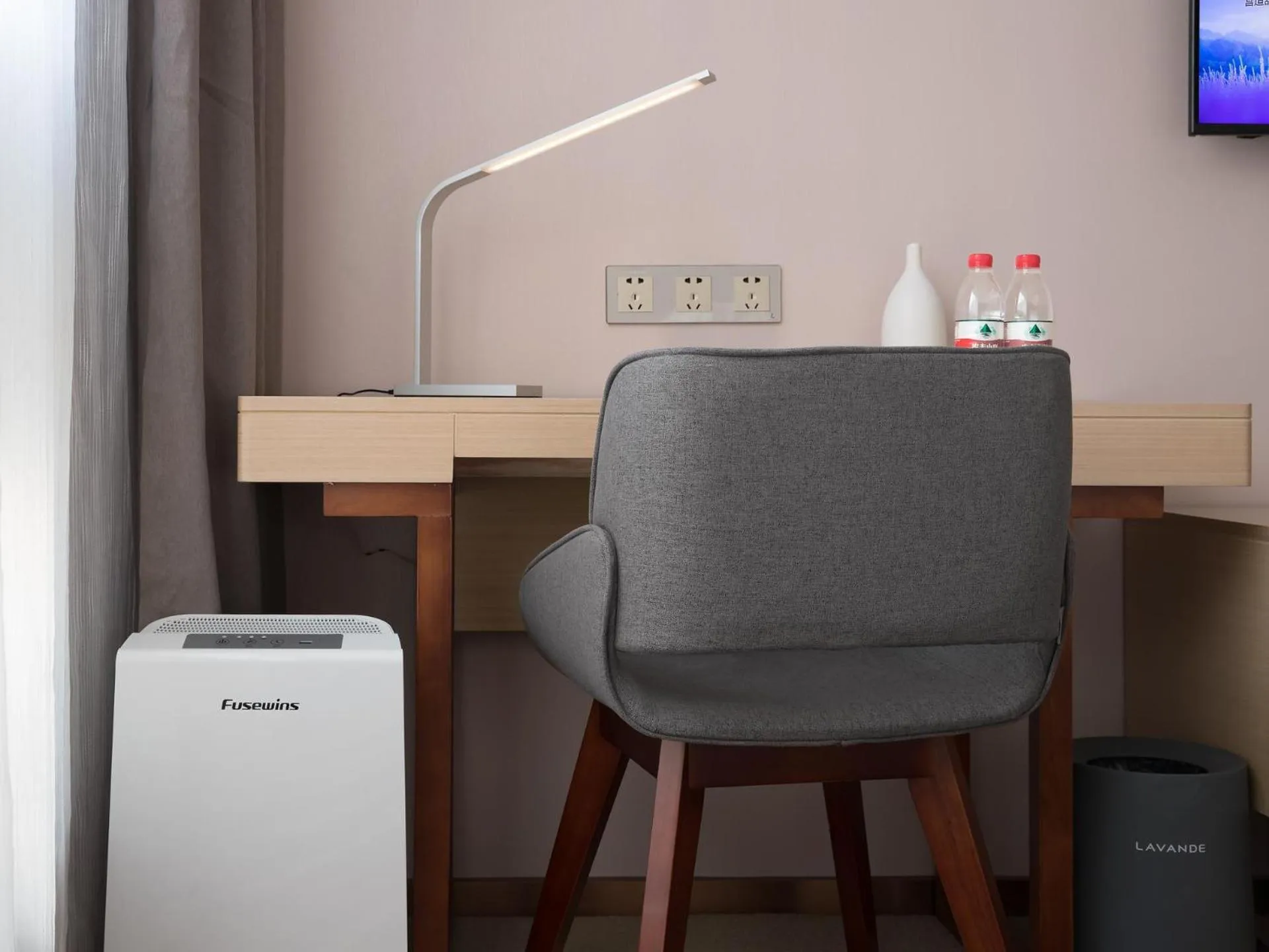 Lavande Hotel Yangchun Donghu