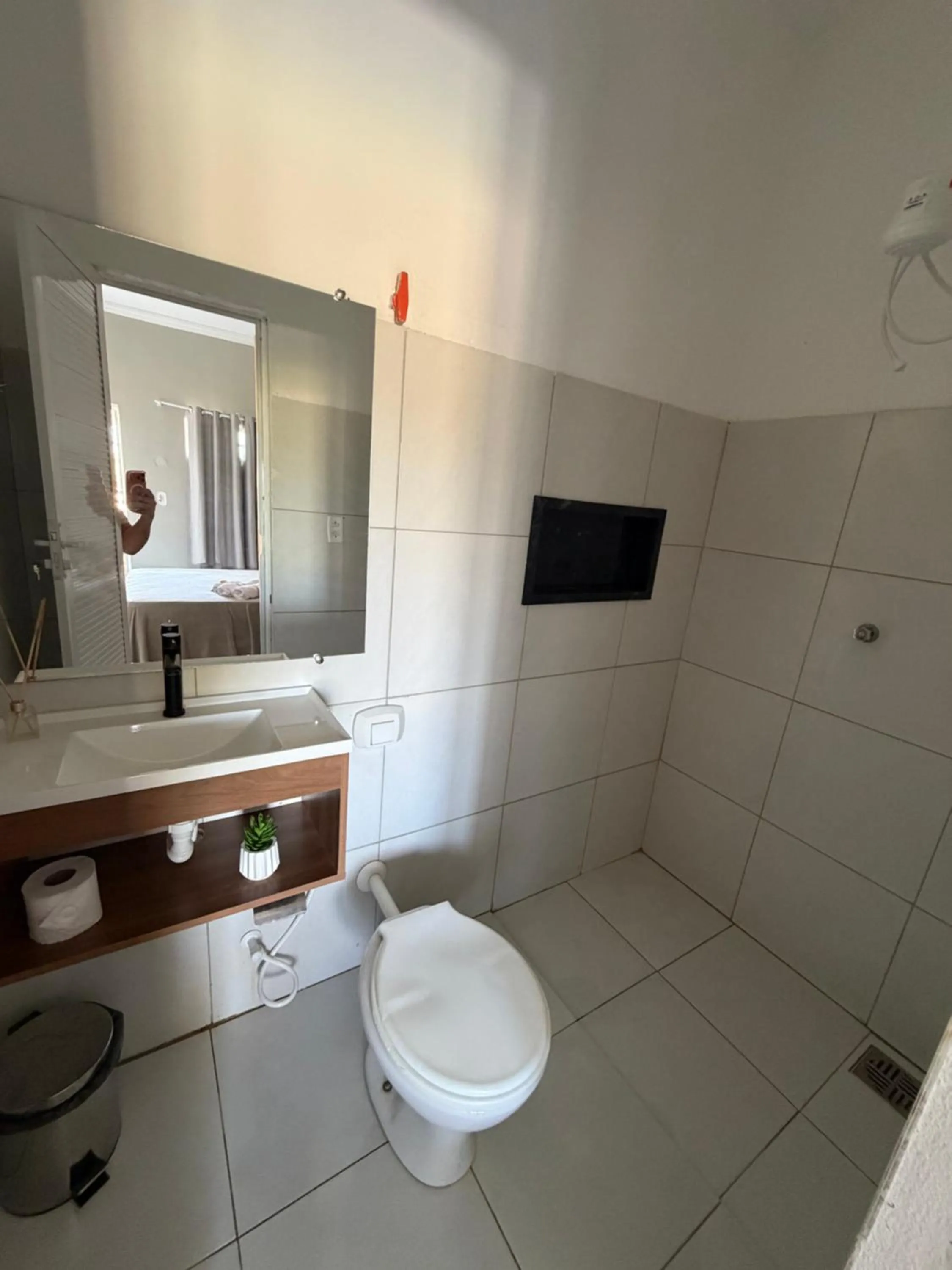 Shower in Kairos Beach Hotel